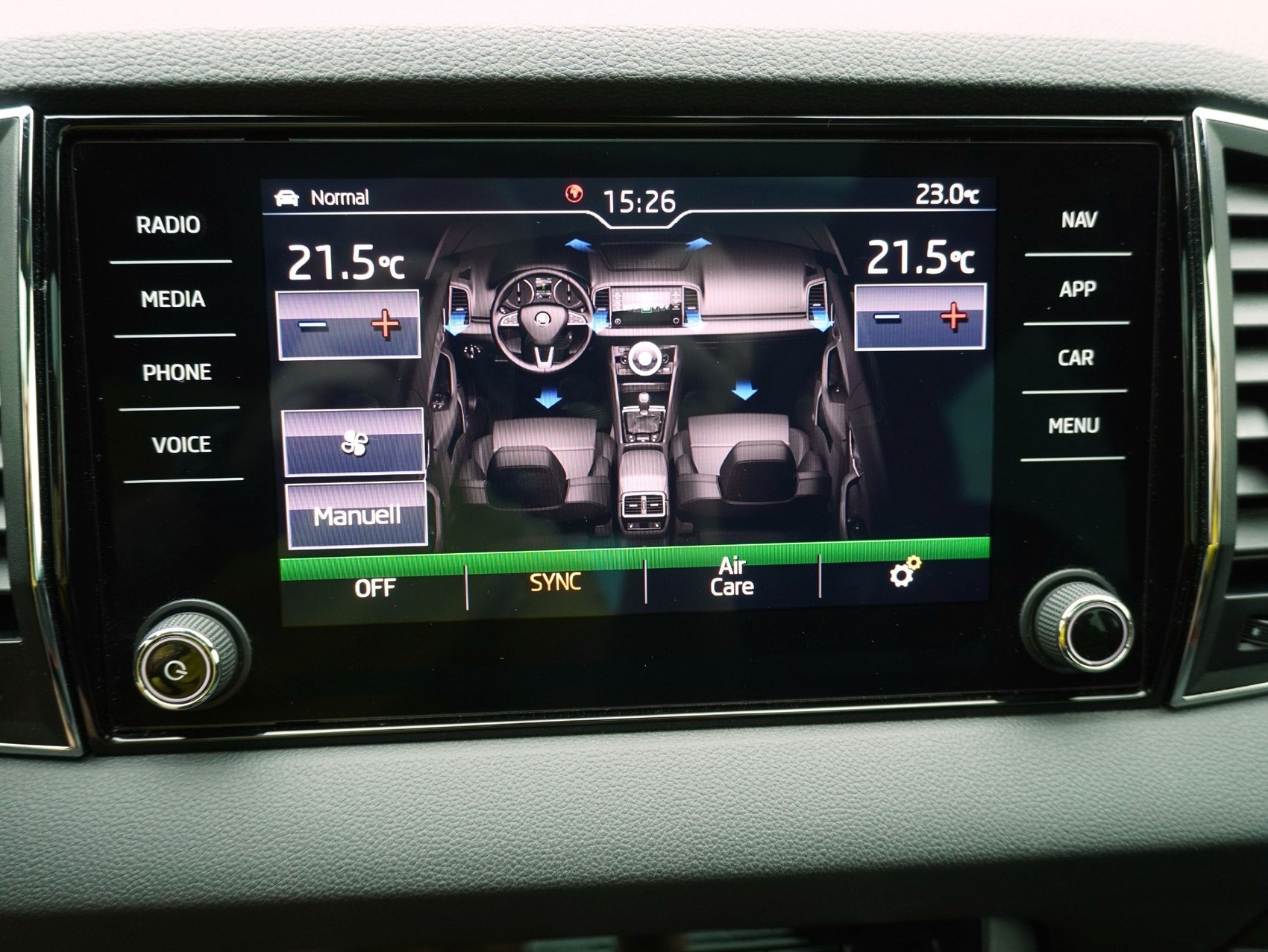 SKODA Karoq 2.0 TSI DSG Sport Line 4x4-image-18
