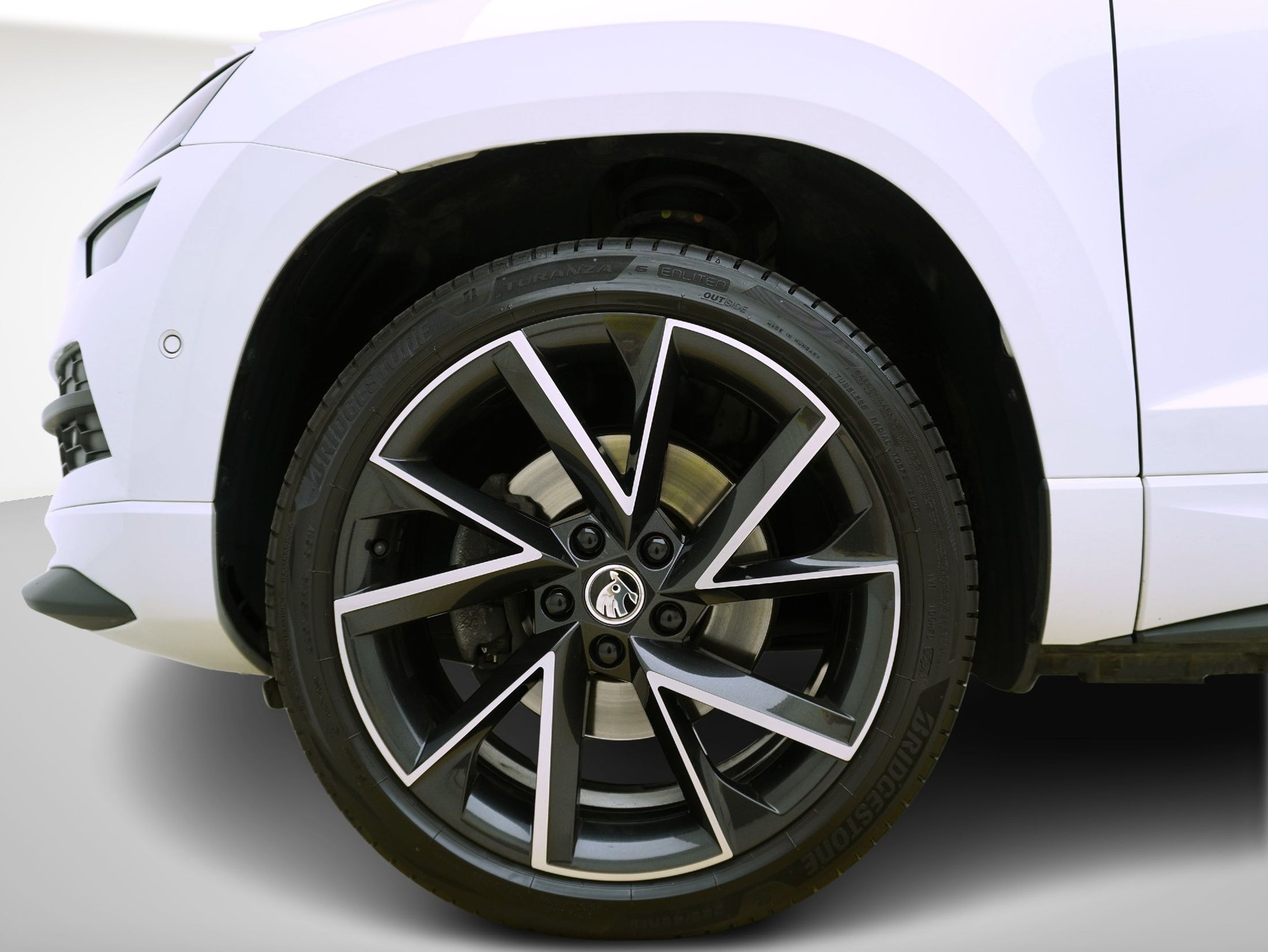 SKODA Karoq 2.0 TSI DSG Sport Line 4x4-image-6