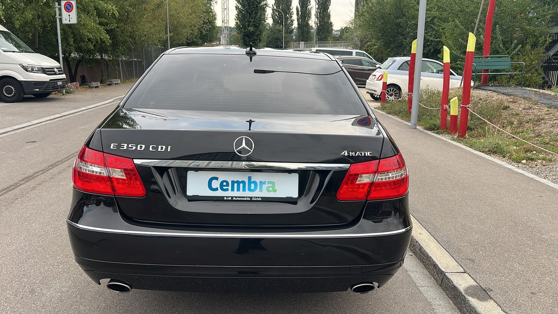MERCEDES-BENZ E 350 CDI BlueEff. Avantgarde 4Matic 7G-Tronic-image-7