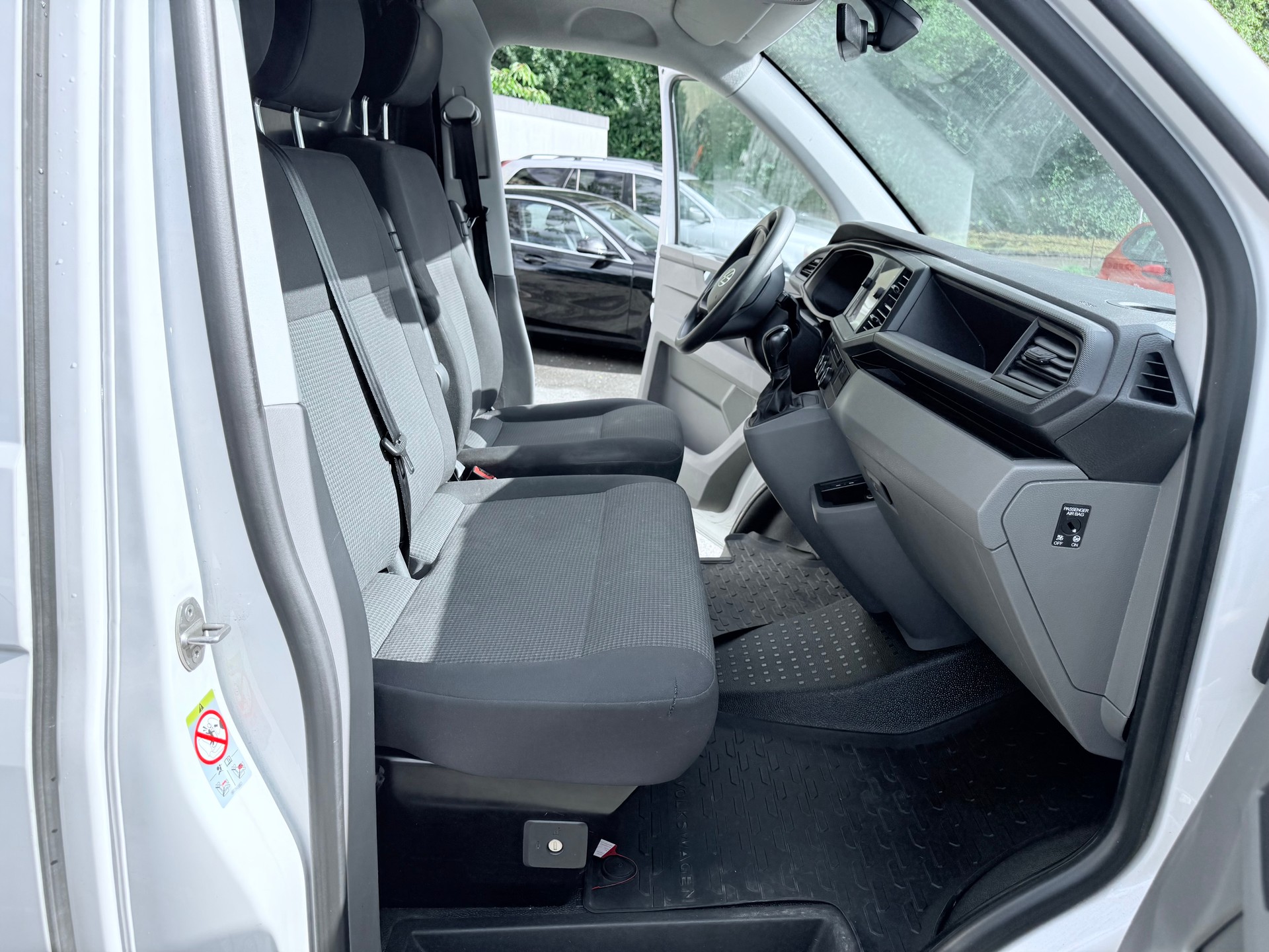 VW T6.1 2.0 TDI 150 PS DSG 4Motion-image-15