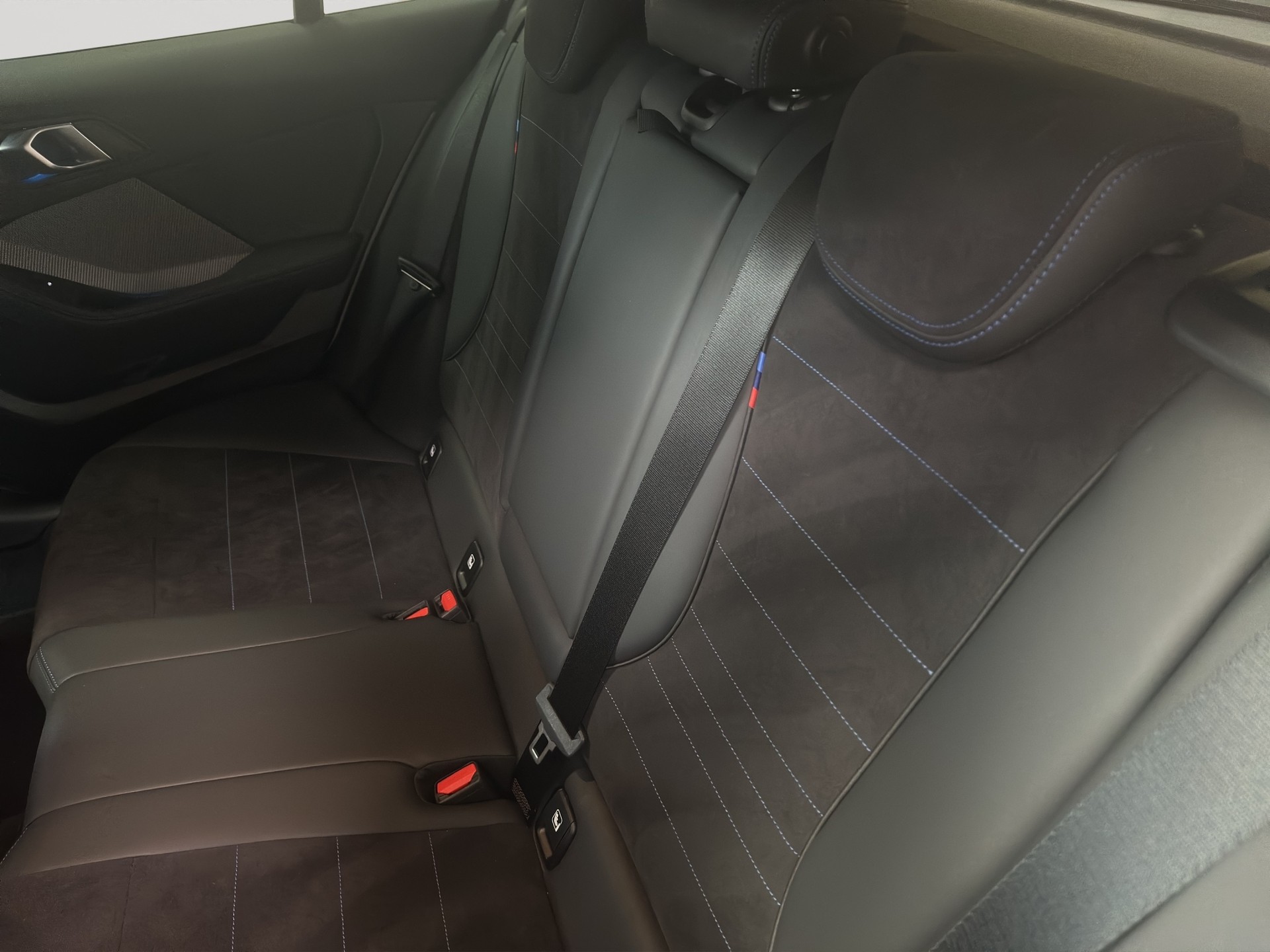 BMW 120 M Sport Steptronic-image-7
