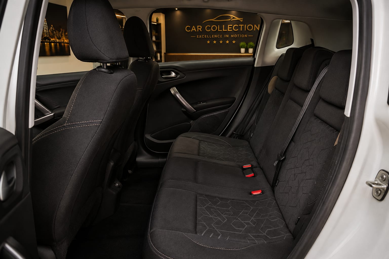 PEUGEOT 2008 1.2 VTI Active ETG5-image-4