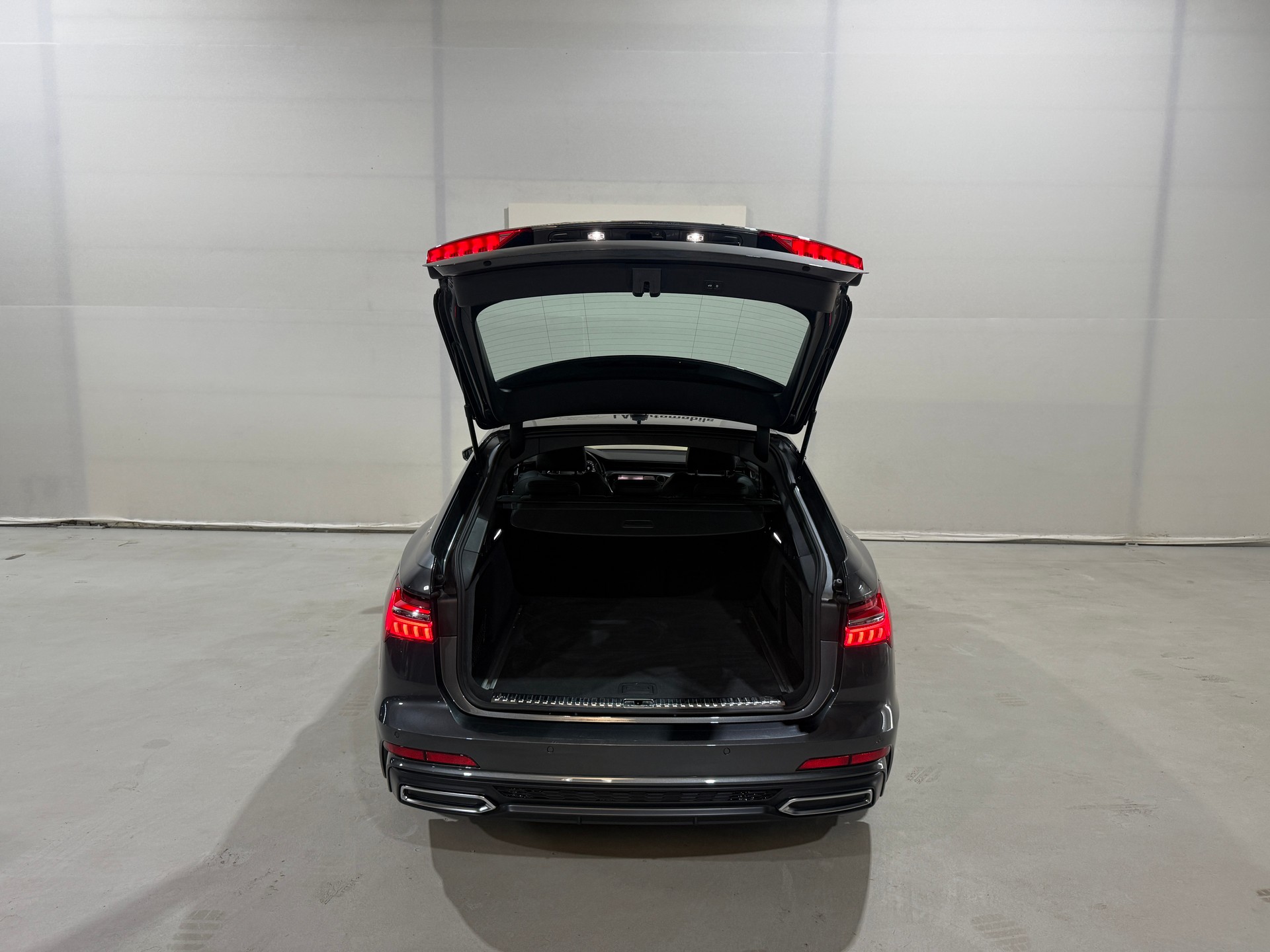 AUDI A6 Avant 50 TDI S-Line Sport quattro tiptronic-image-10