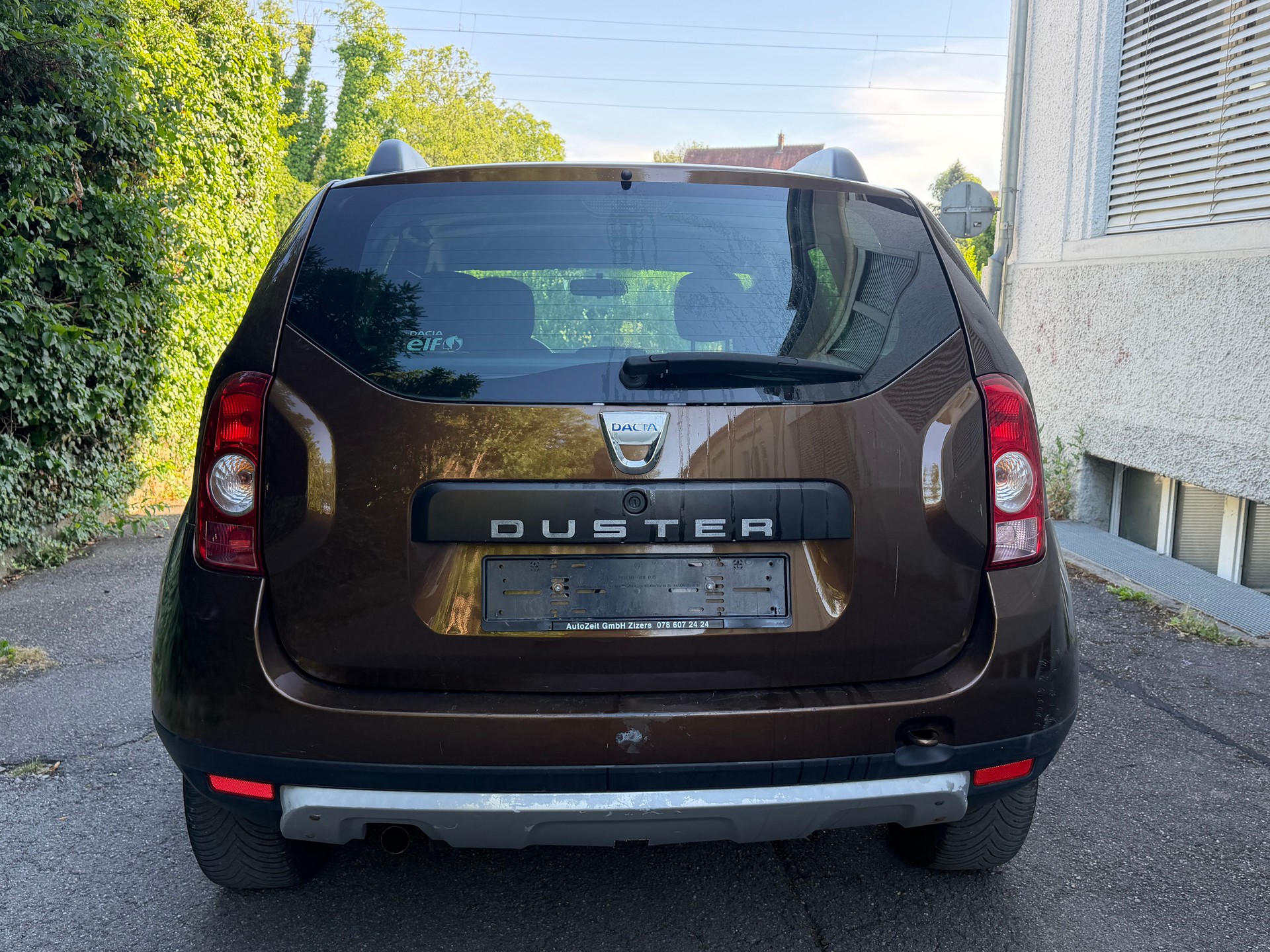 DACIA Duster 1.5 dCi Lauréate 4x4-image-3