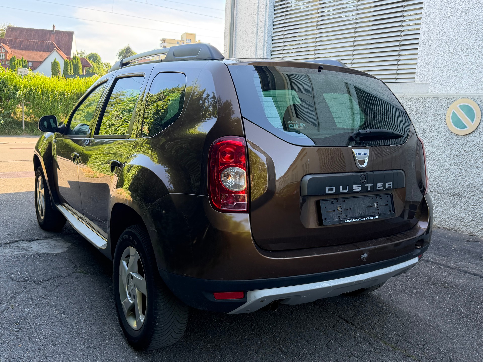 DACIA Duster 1.5 dCi Lauréate 4x4-image-4