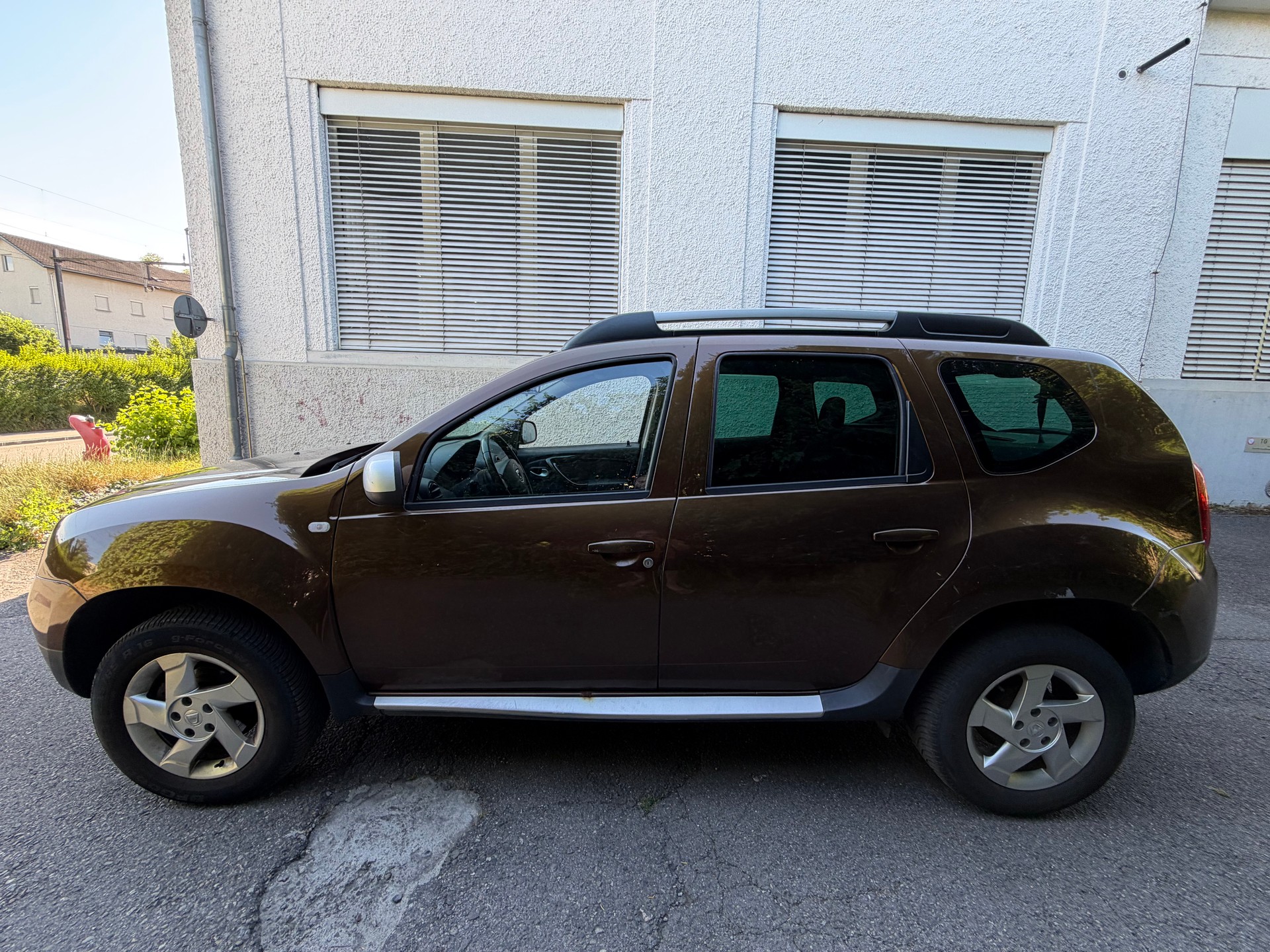 DACIA Duster 1.5 dCi Lauréate 4x4-image-5