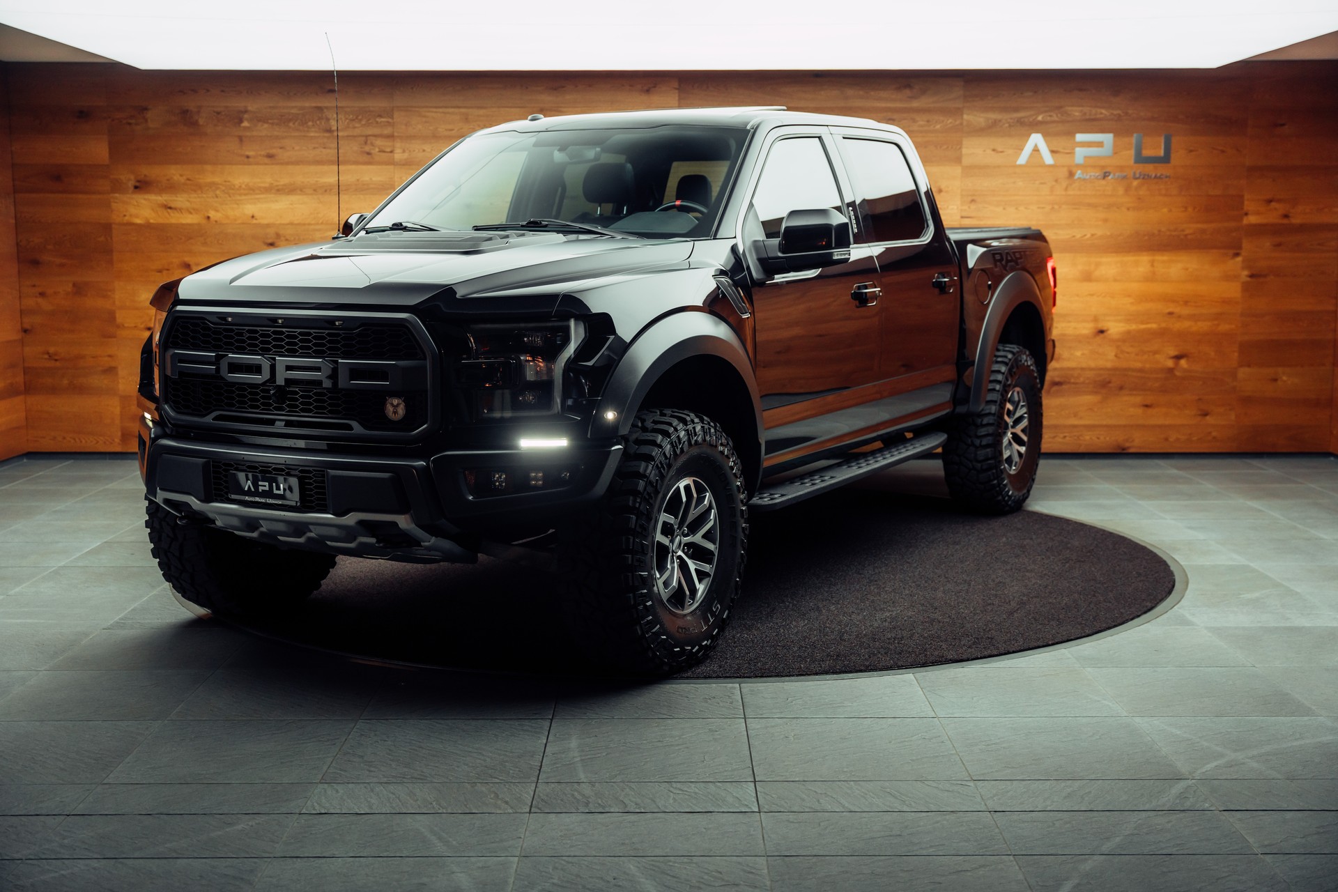 FORD F-150 Raptor SuperCrew 3.5 EcoBoost V6 4x4-image-3