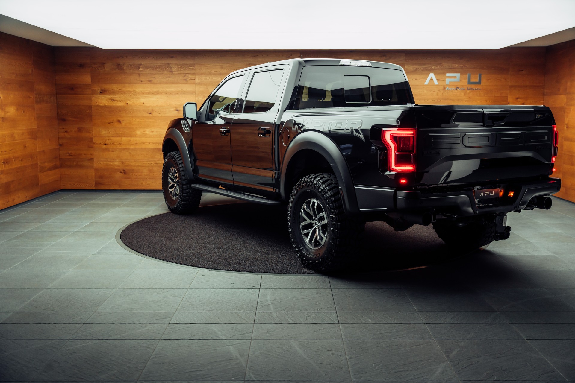 FORD F-150 Raptor SuperCrew 3.5 EcoBoost V6 4x4-image-2