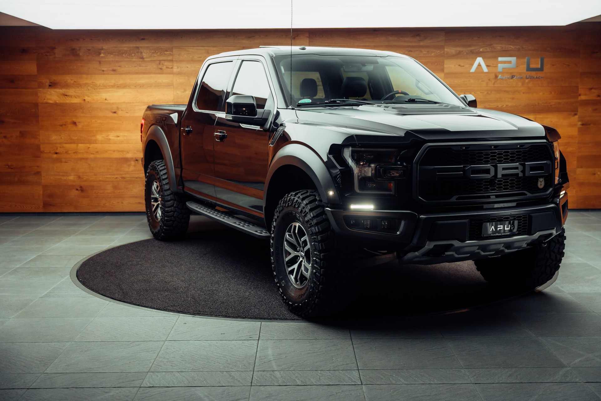 FORD F-150 Raptor SuperCrew 3.5 EcoBoost V6 4x4-image-0