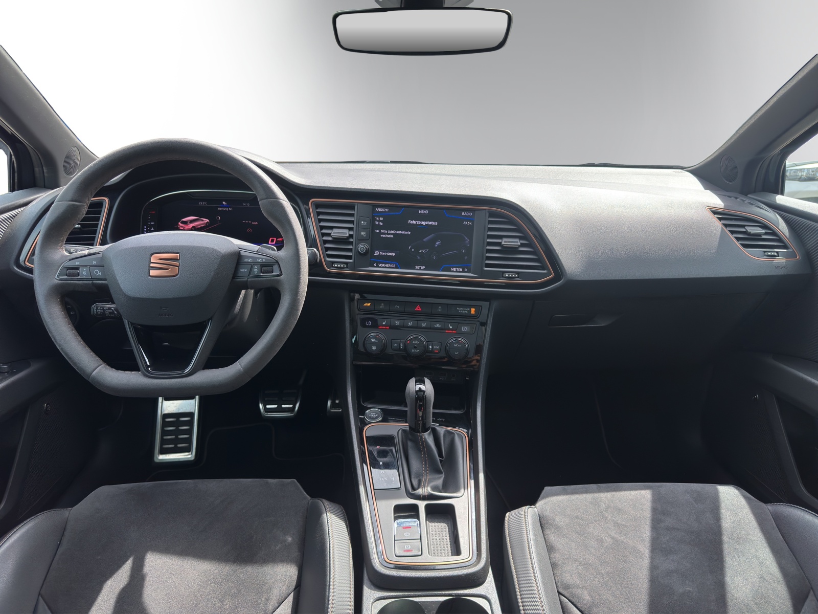 SEAT Leon ST 2.0 TSI Cupra 300 4 Drive DSG-image-3