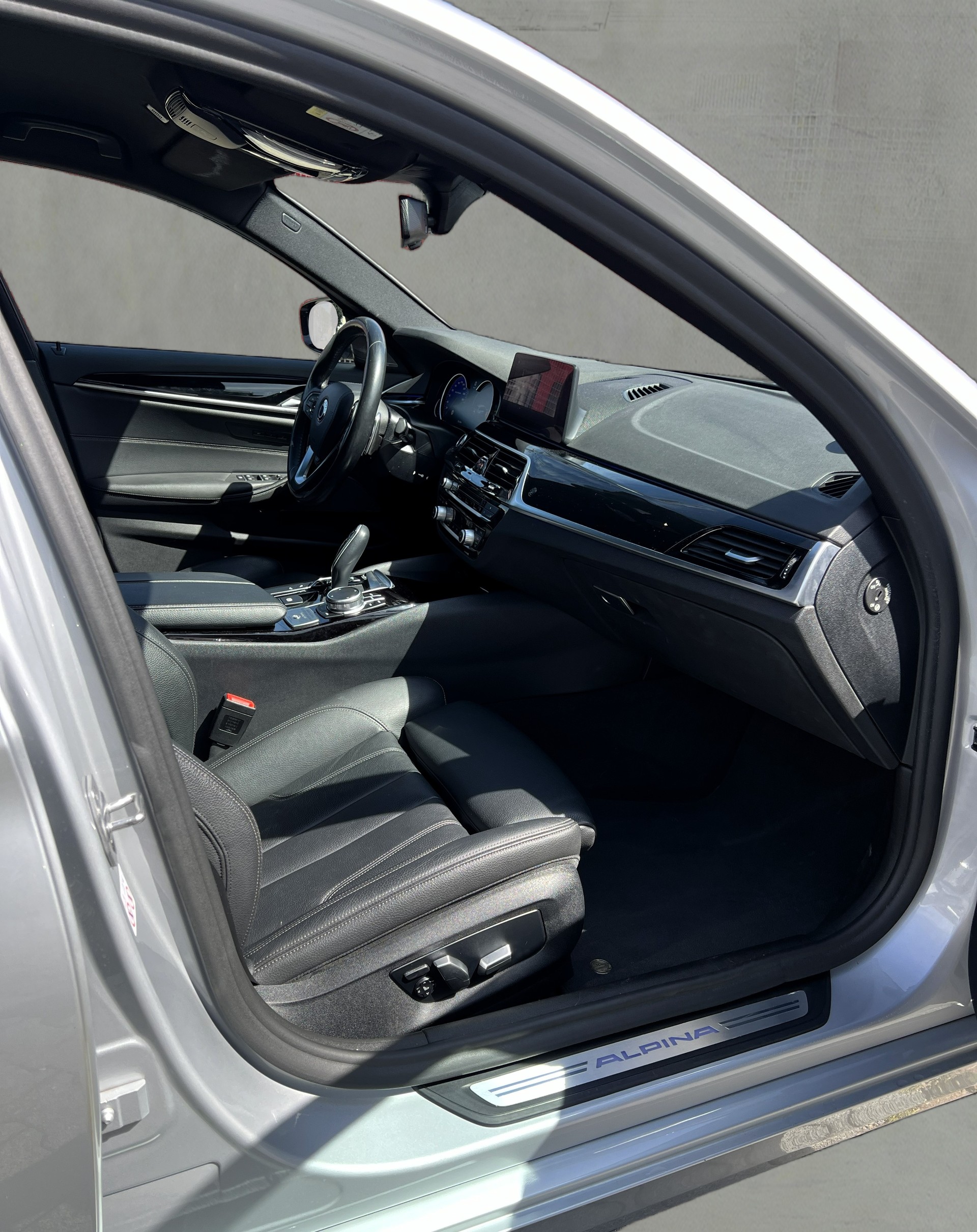 BMW-ALPINA B5 BiTurbo Touring 4.4 V8 xDrive Switch-Tronic-image-11