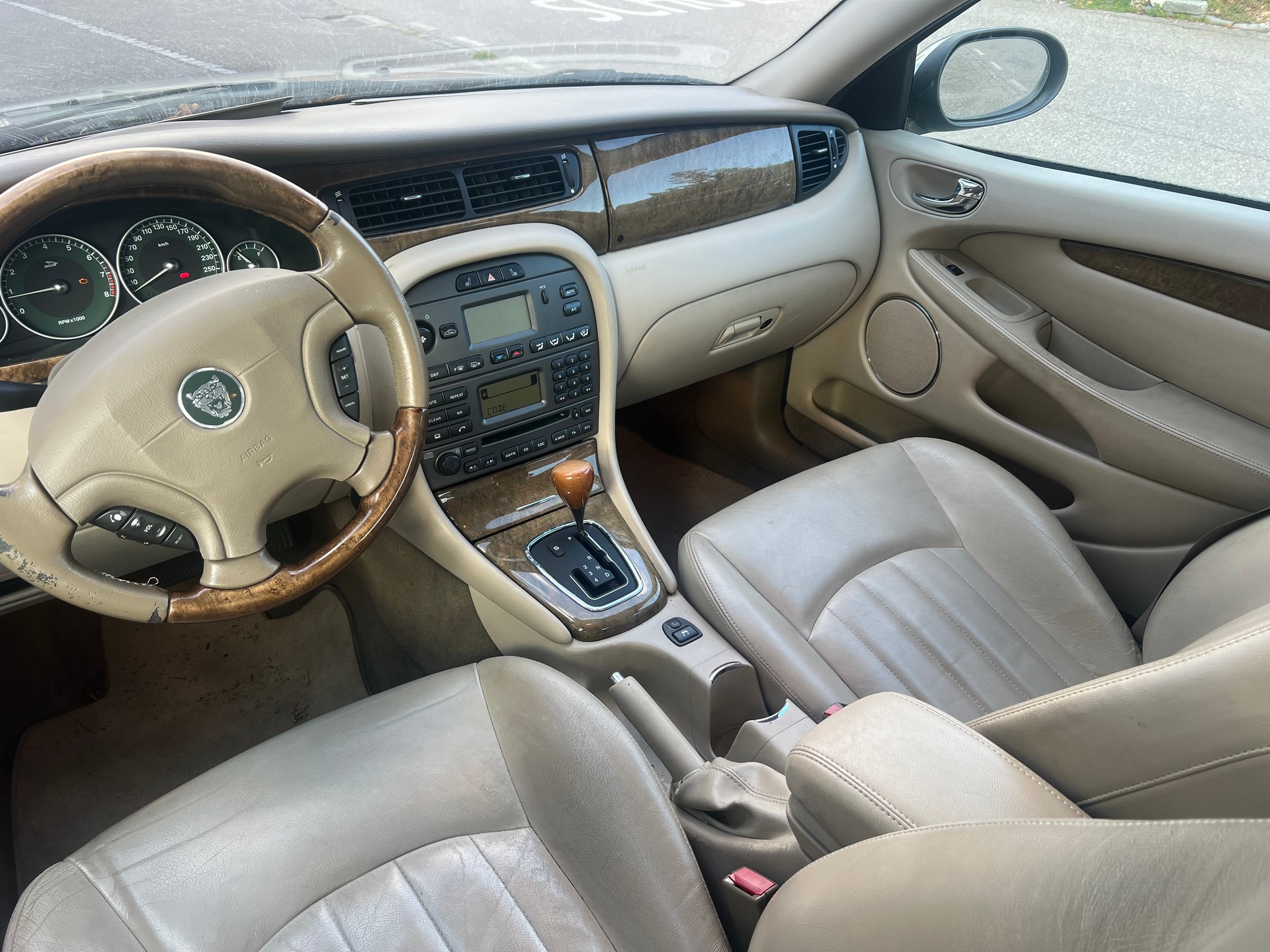 JAGUAR X-Type 2.5 V6 Traction4 Executive-image-7