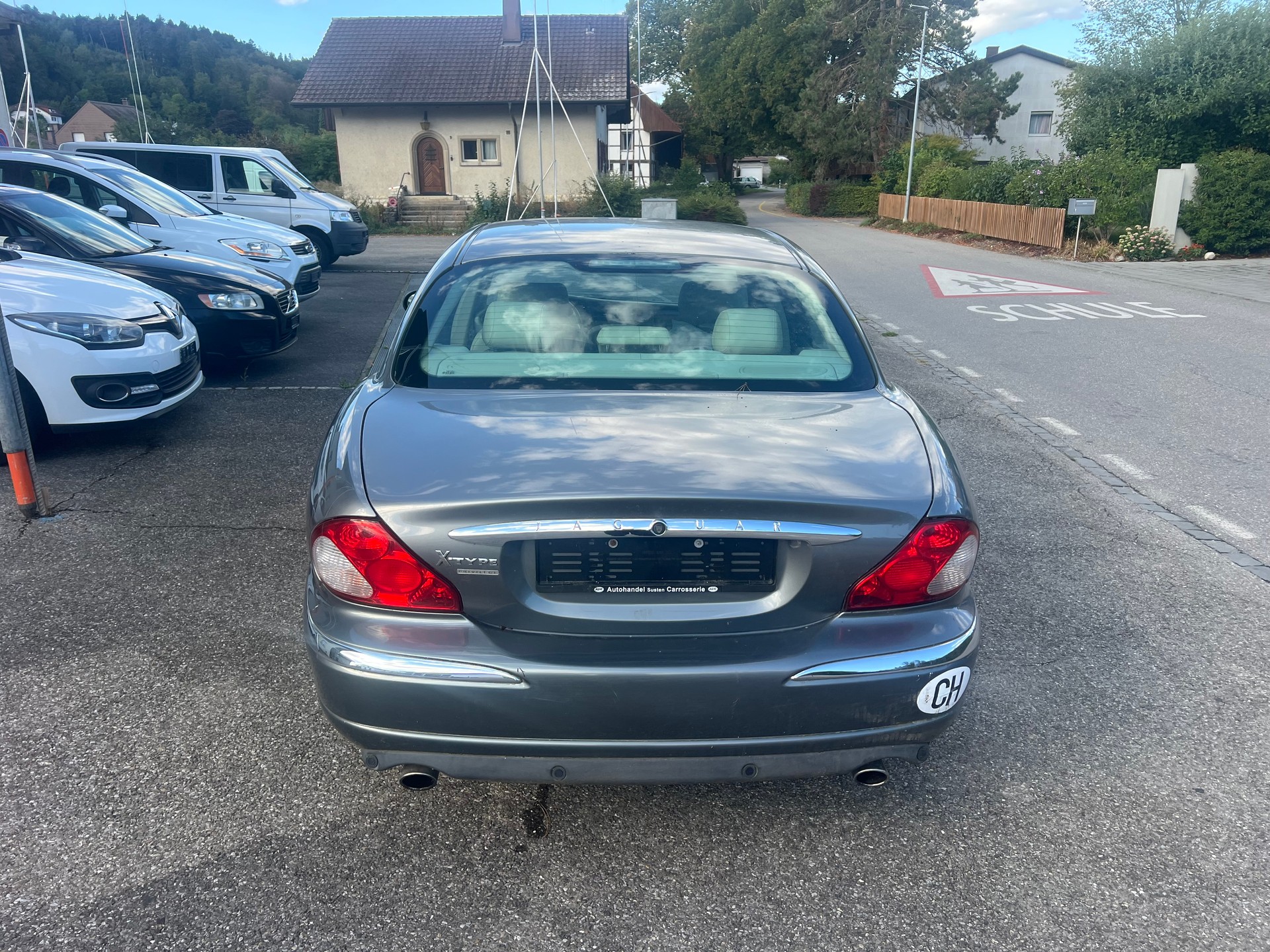 JAGUAR X-Type 2.5 V6 Traction4 Executive-image-3