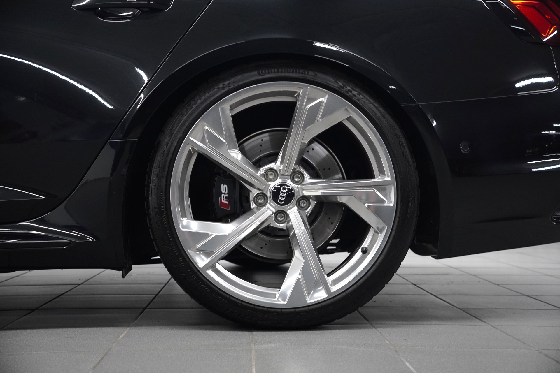 AUDI RS4 Avant 2.9 TFSI quattro tiptronic-image-9