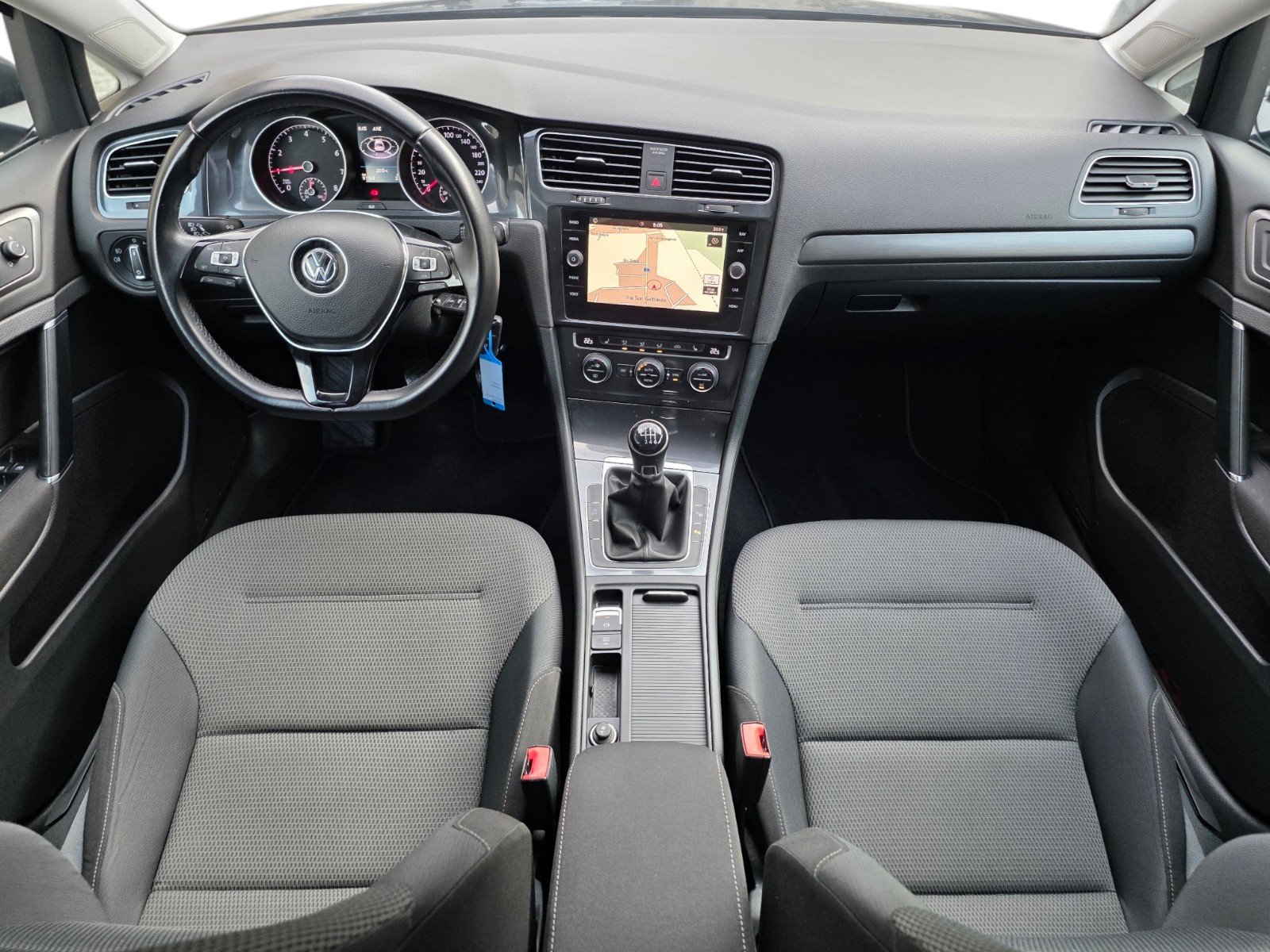 VW Golf 1.0 TSI Comfortline-image-8