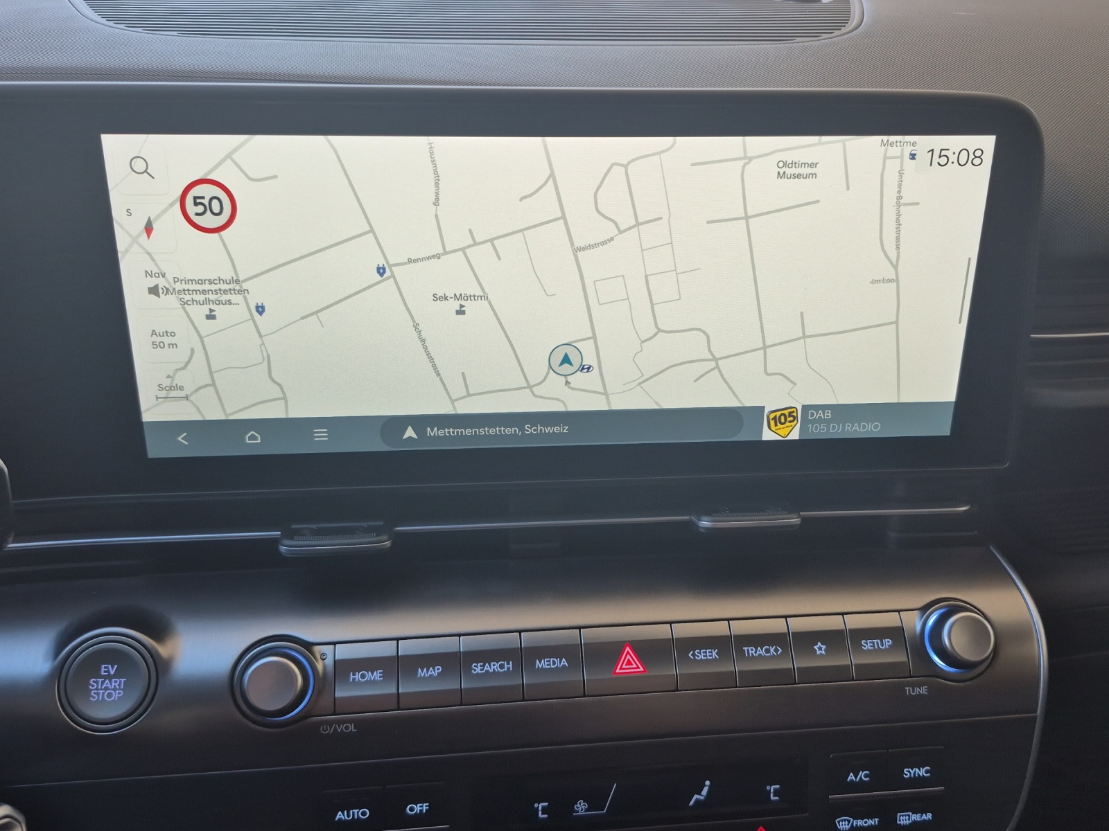 HYUNDAI Kona 65,4 kWh Electric Amplia Wärmepumpe-image-11