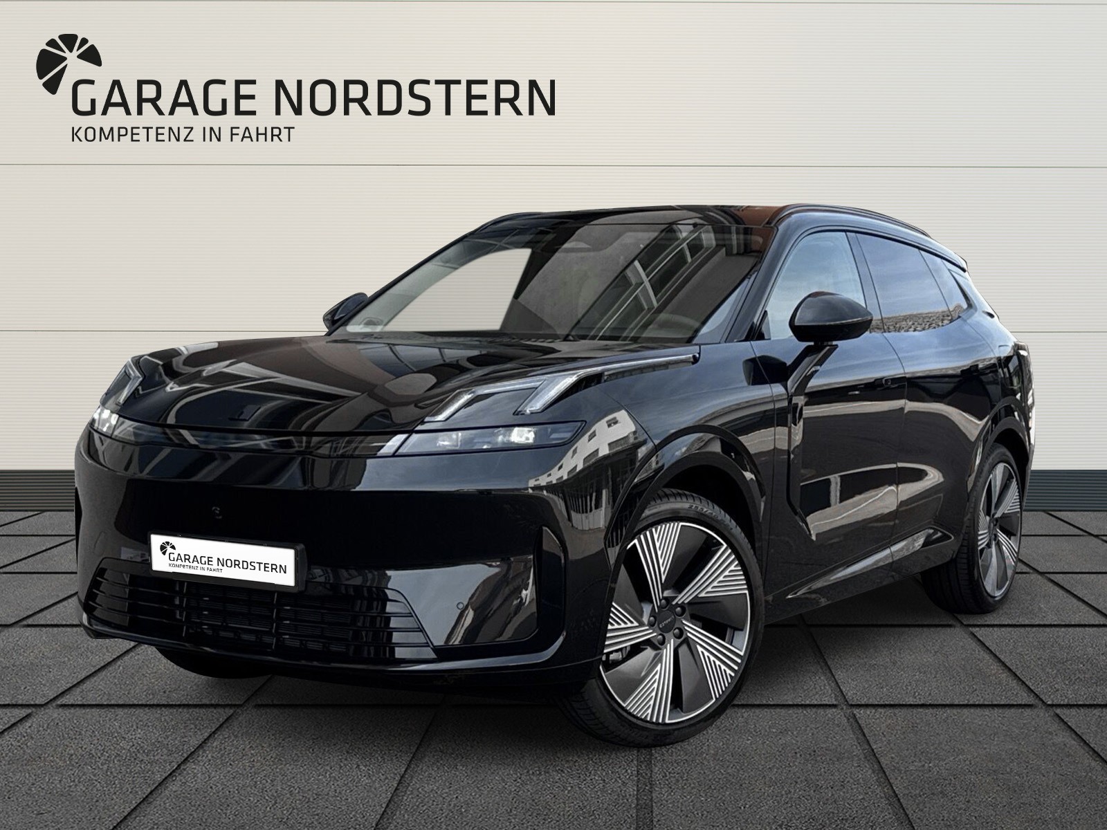 LYNK & CO 08 1.5 PHEV More-image-0