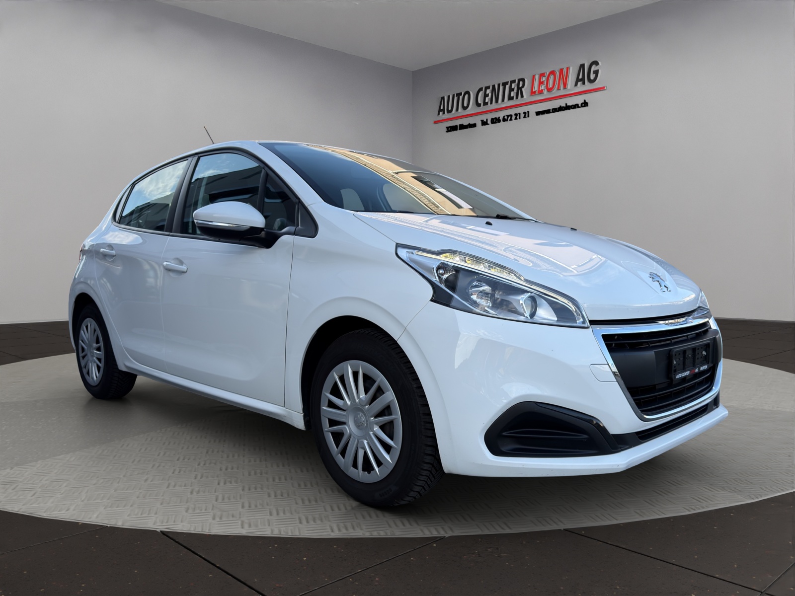 PEUGEOT 208 1.2 PureTech Active-image-7