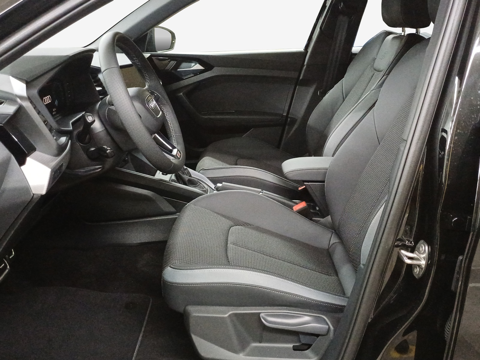 AUDI A1 Sportback 30 TFSI S-tronic-image-7