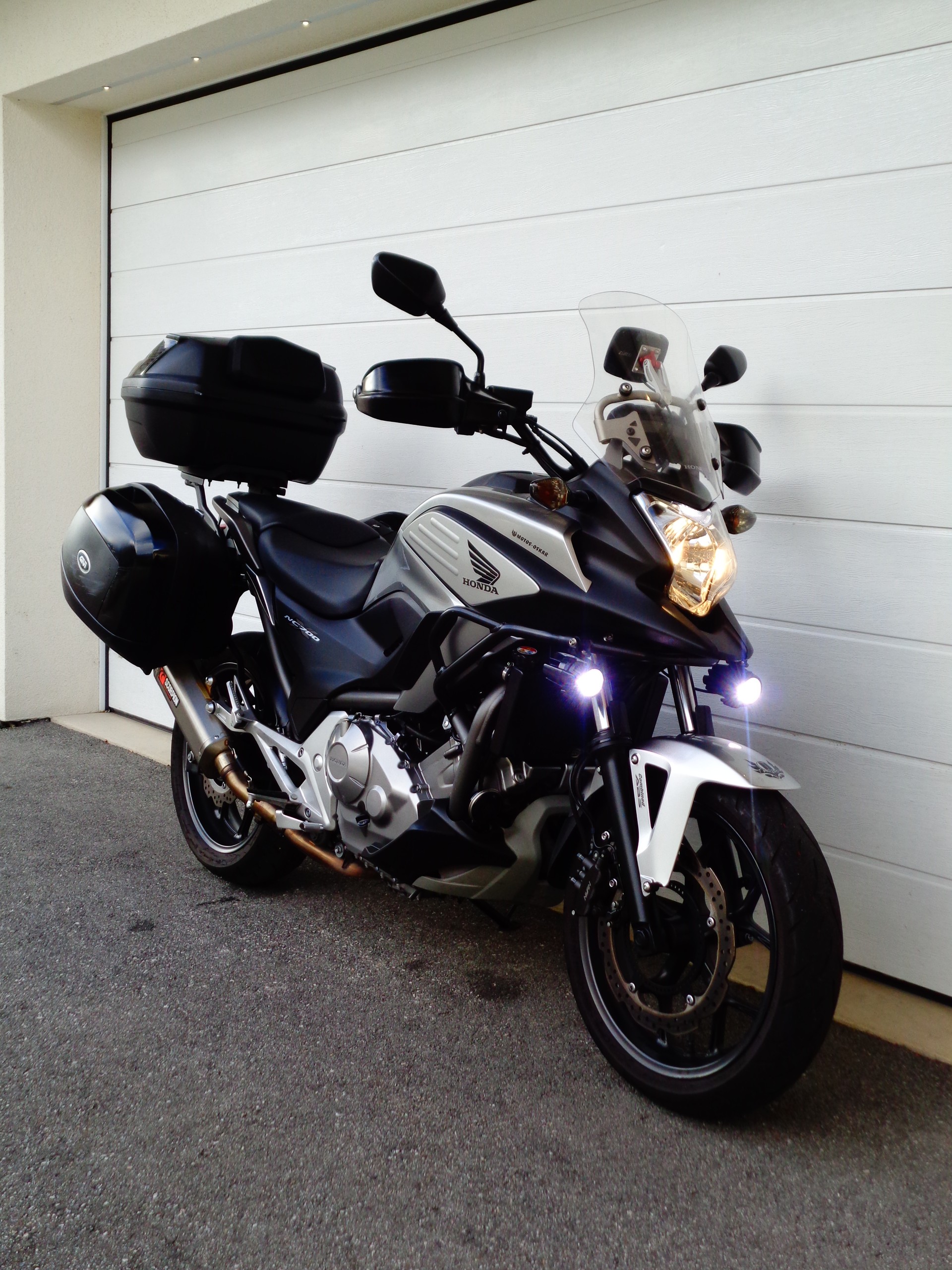 HONDA NC 700 X ABS Navi / Travel-showroom-element-1