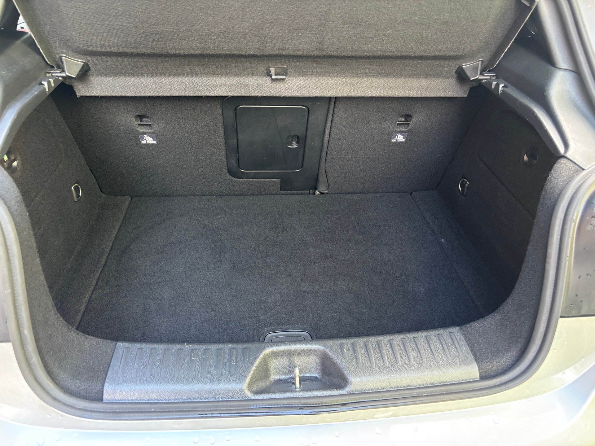 MERCEDES-BENZ A 250 Sport 4Matic 7G-DCT-image-10