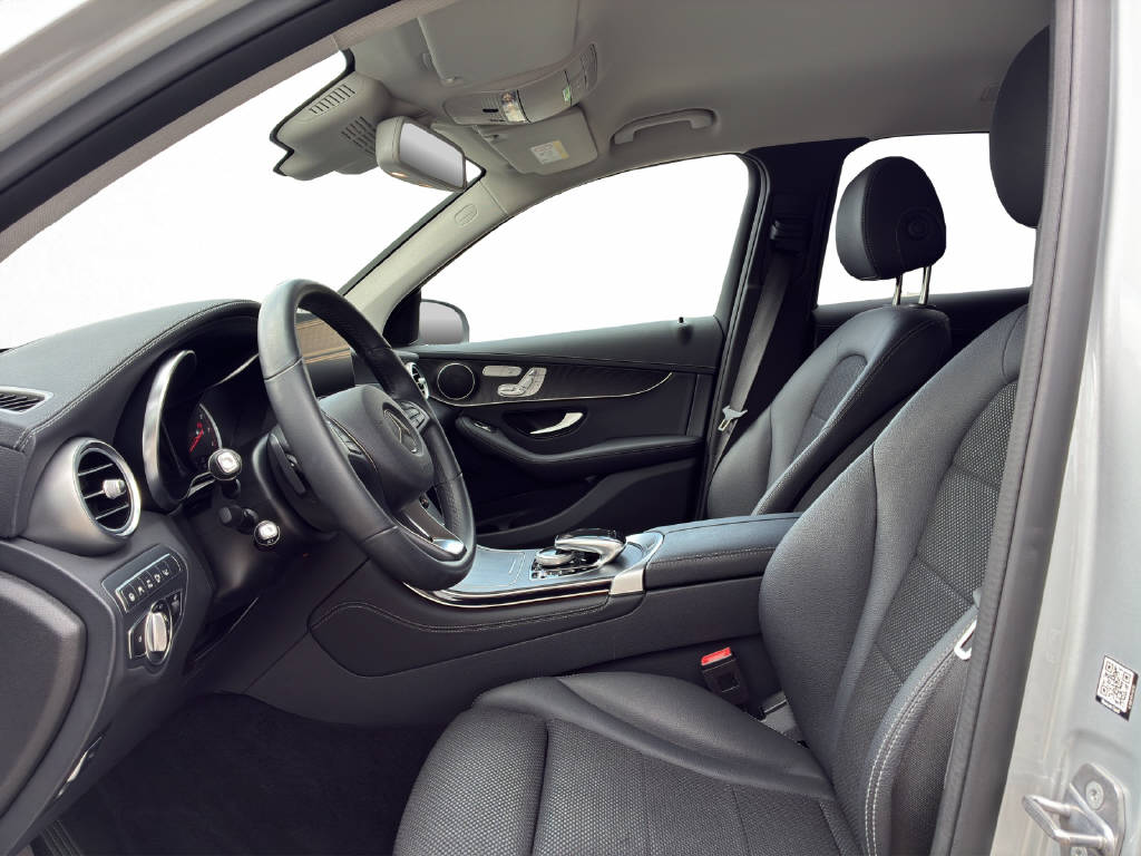 MERCEDES-BENZ GLC 300 Exclusive 4Matic-image-10