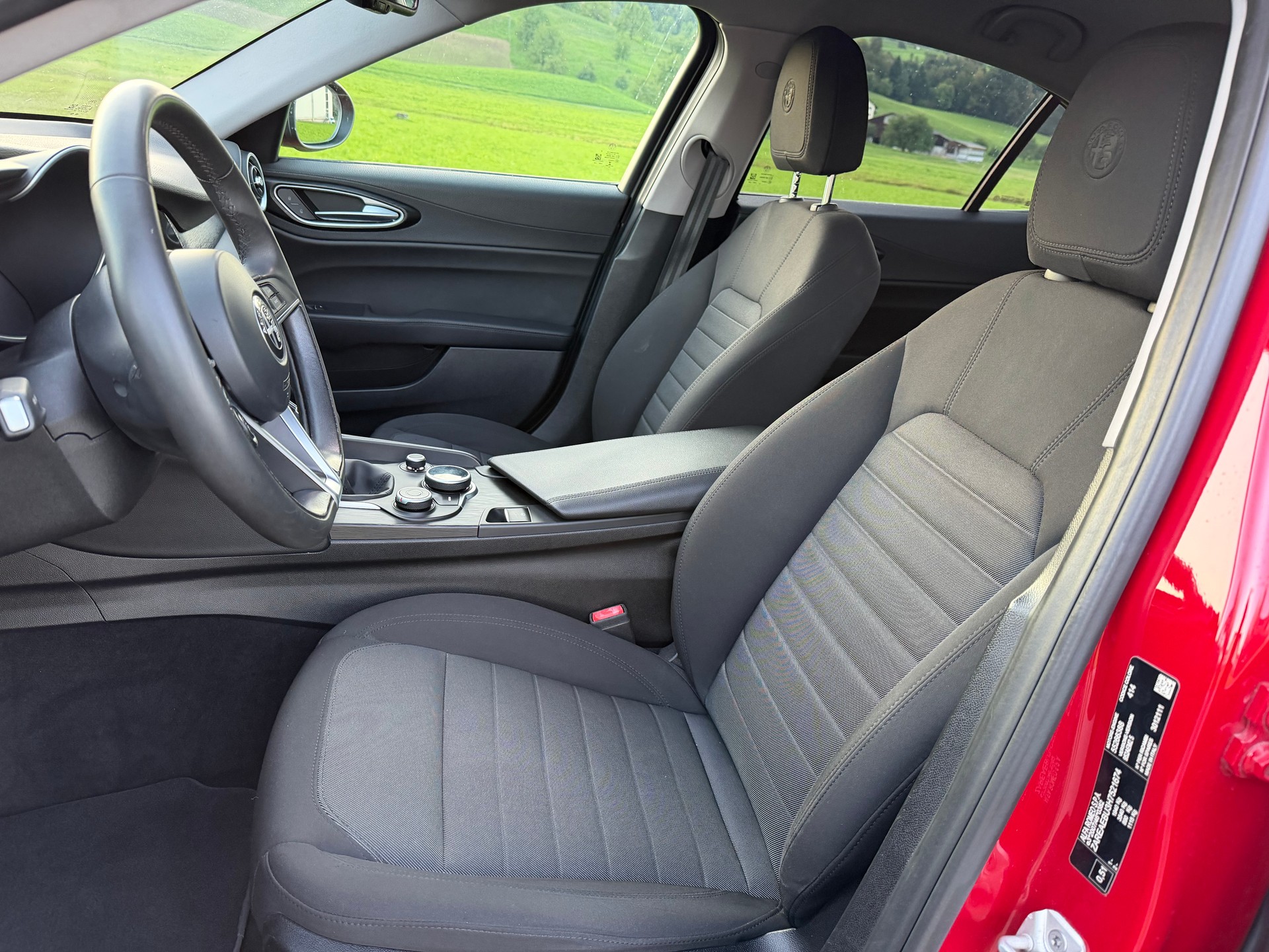 ALFA ROMEO Giulia 2.2 JTDM Super-image-9