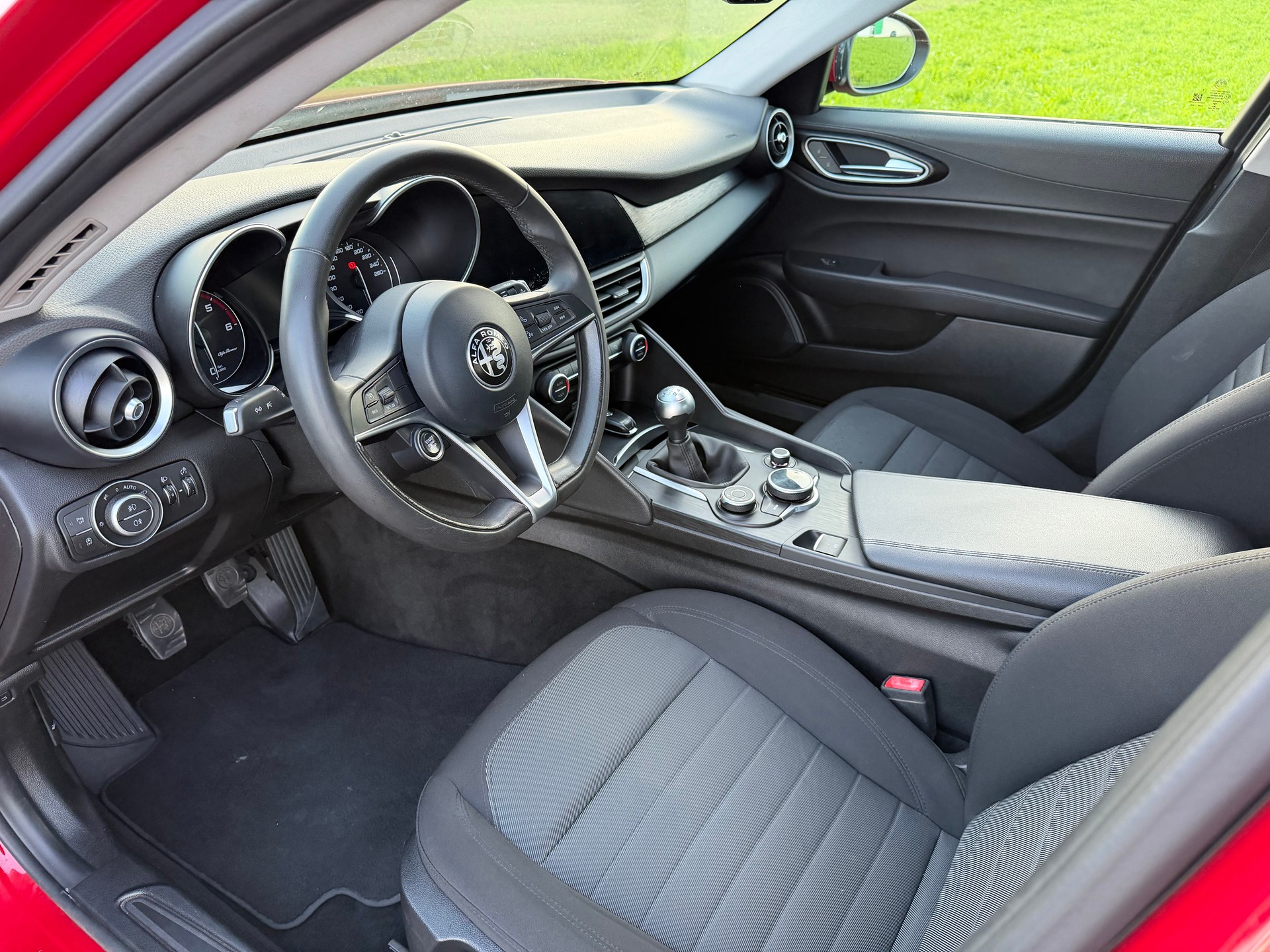 ALFA ROMEO Giulia 2.2 JTDM Super-image-8