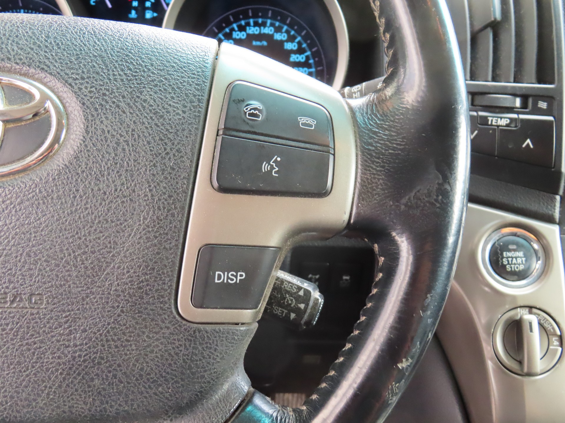 TOYOTA Land Cruiser V8 4.5 D-4D Linea Luna-image-17