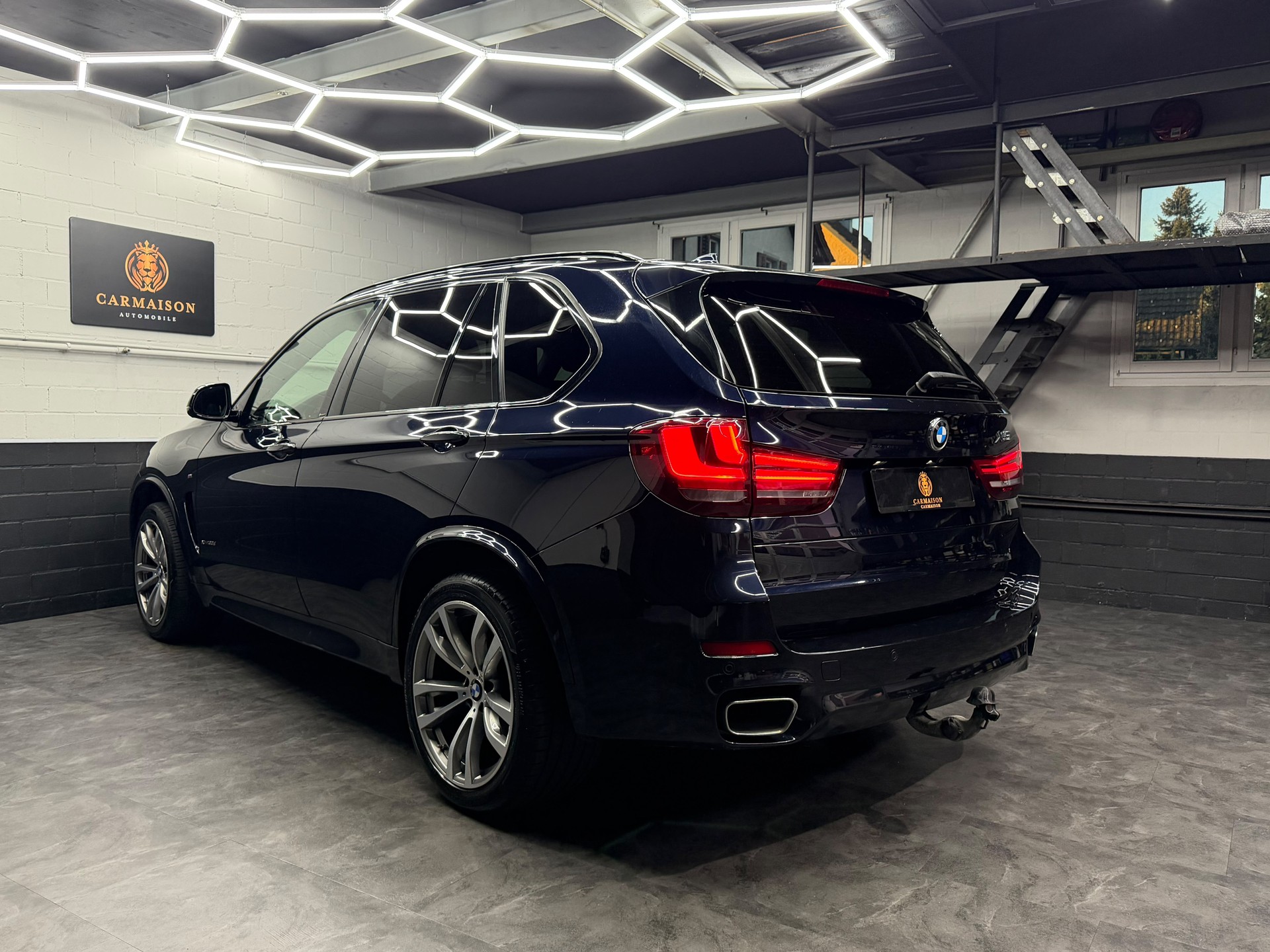 BMW X5 xDrive 30d M-Sport | M-Paket | 360° Kamera | Panoramadach | AHK 2,7T | Head-Up Display-image-6