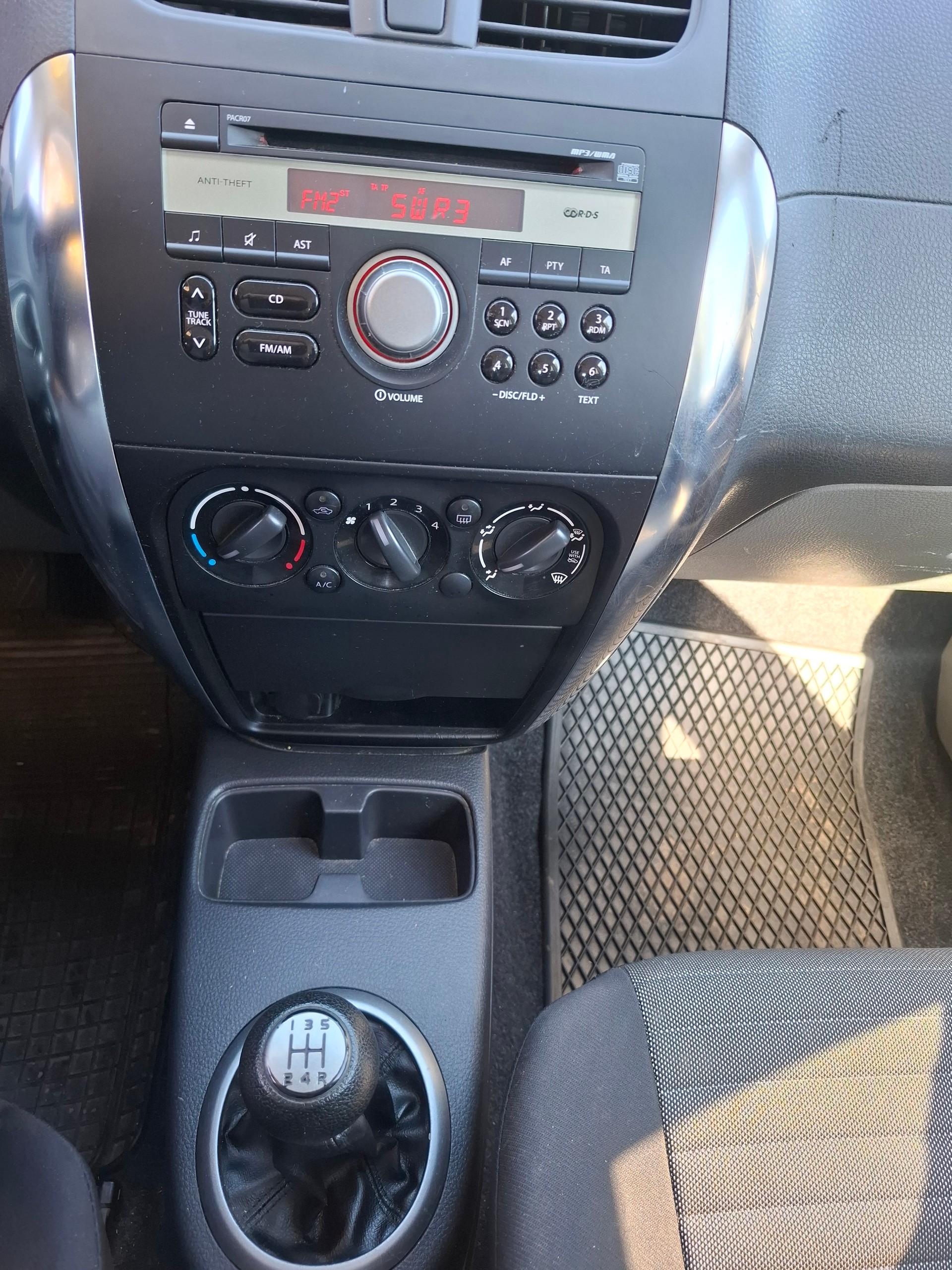 SUZUKI SX4 1.6 16V GL 4WD-image-12