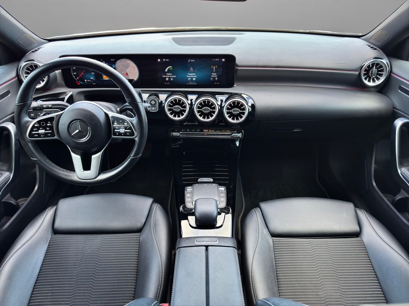 MERCEDES-BENZ A 180 Night Star 7G-DCT-image-8