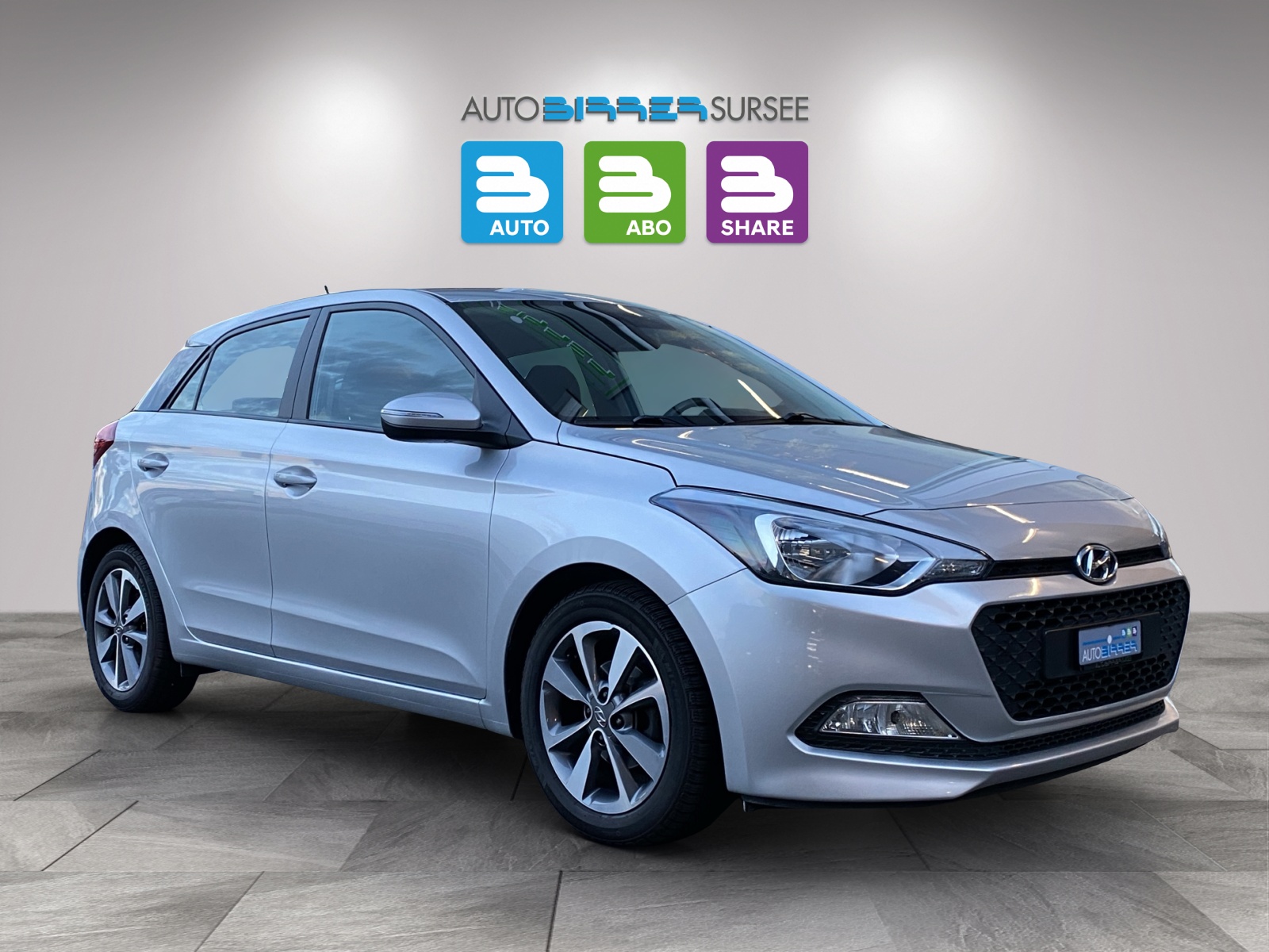 HYUNDAI i20 1.4 Amplia-image-2