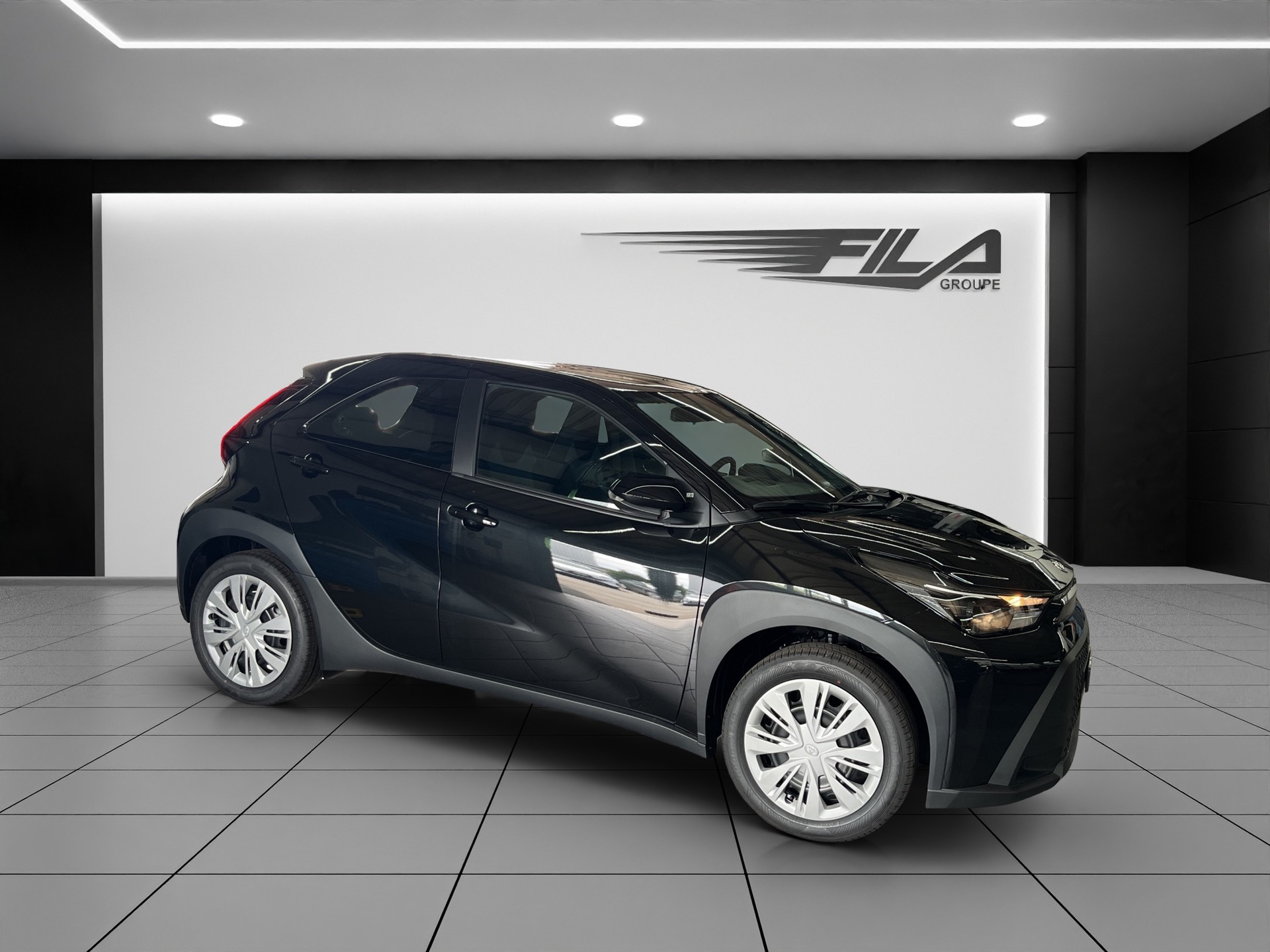 TOYOTA AYGO X 1.5 VVT-i HSD Comfort-image-6