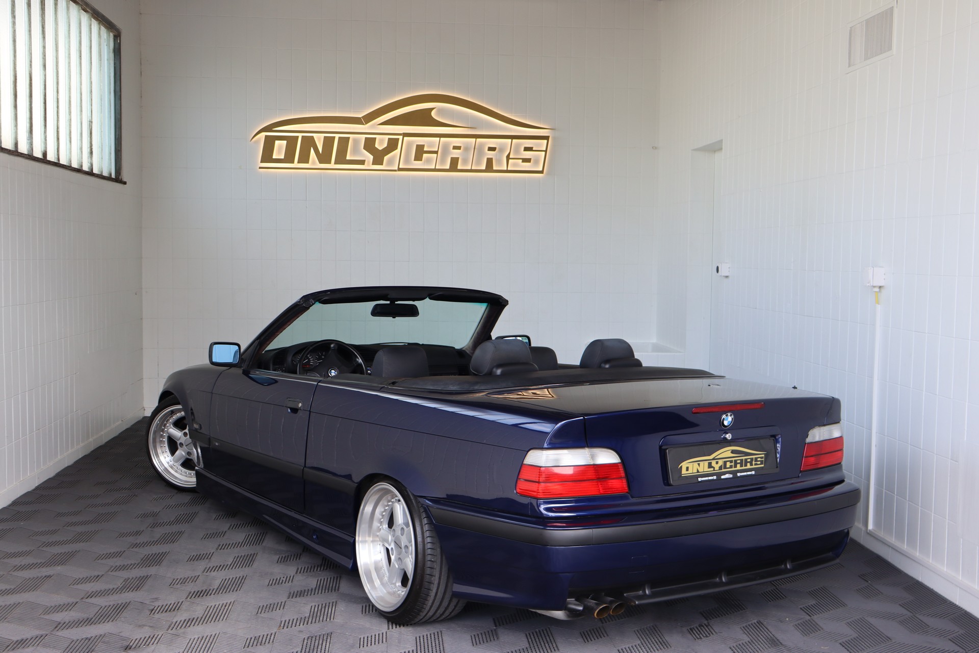 BMW 328I CABRIO ** AC-SCHNITZER **-image-9