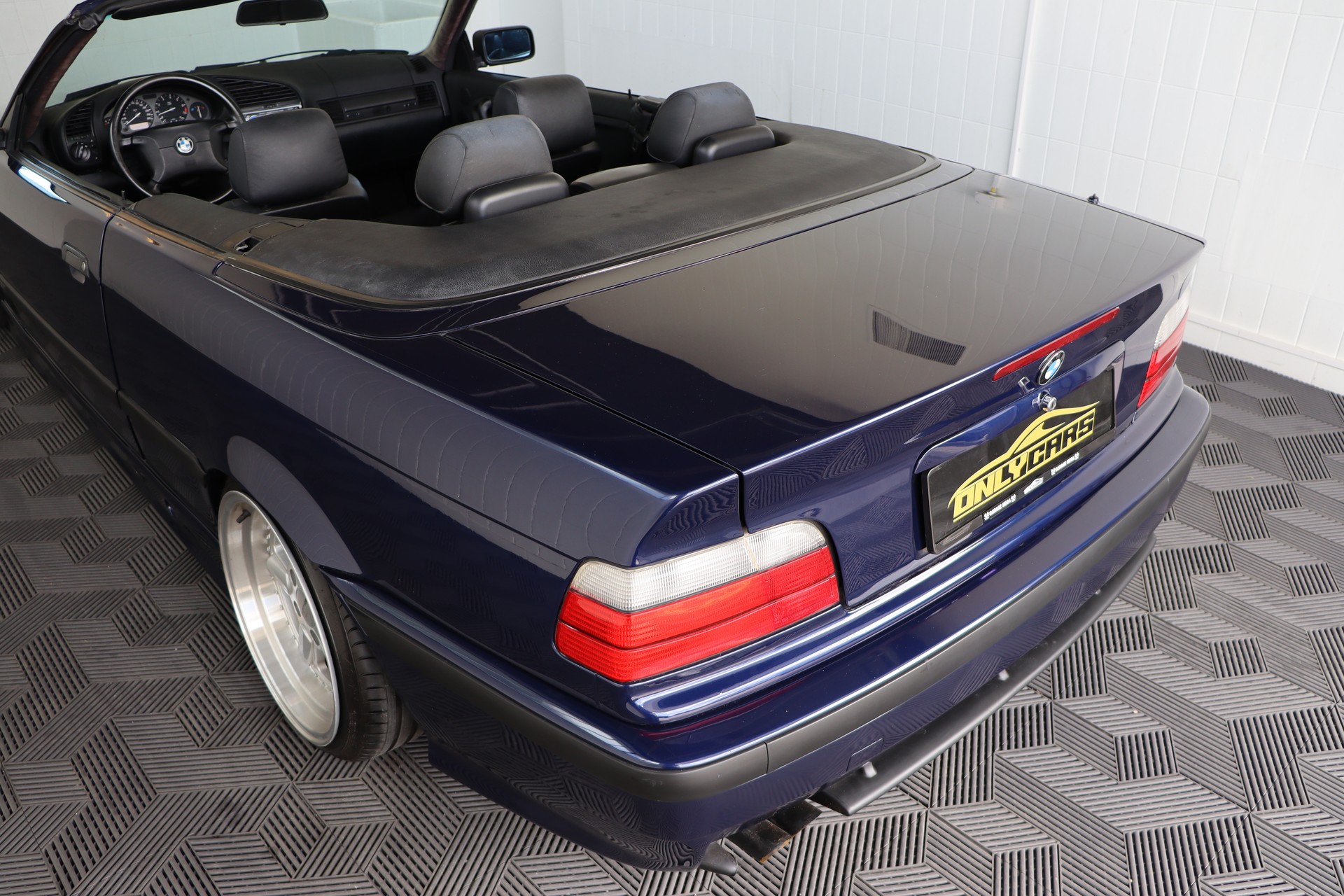 BMW 328I CABRIO ** AC-SCHNITZER **-image-13