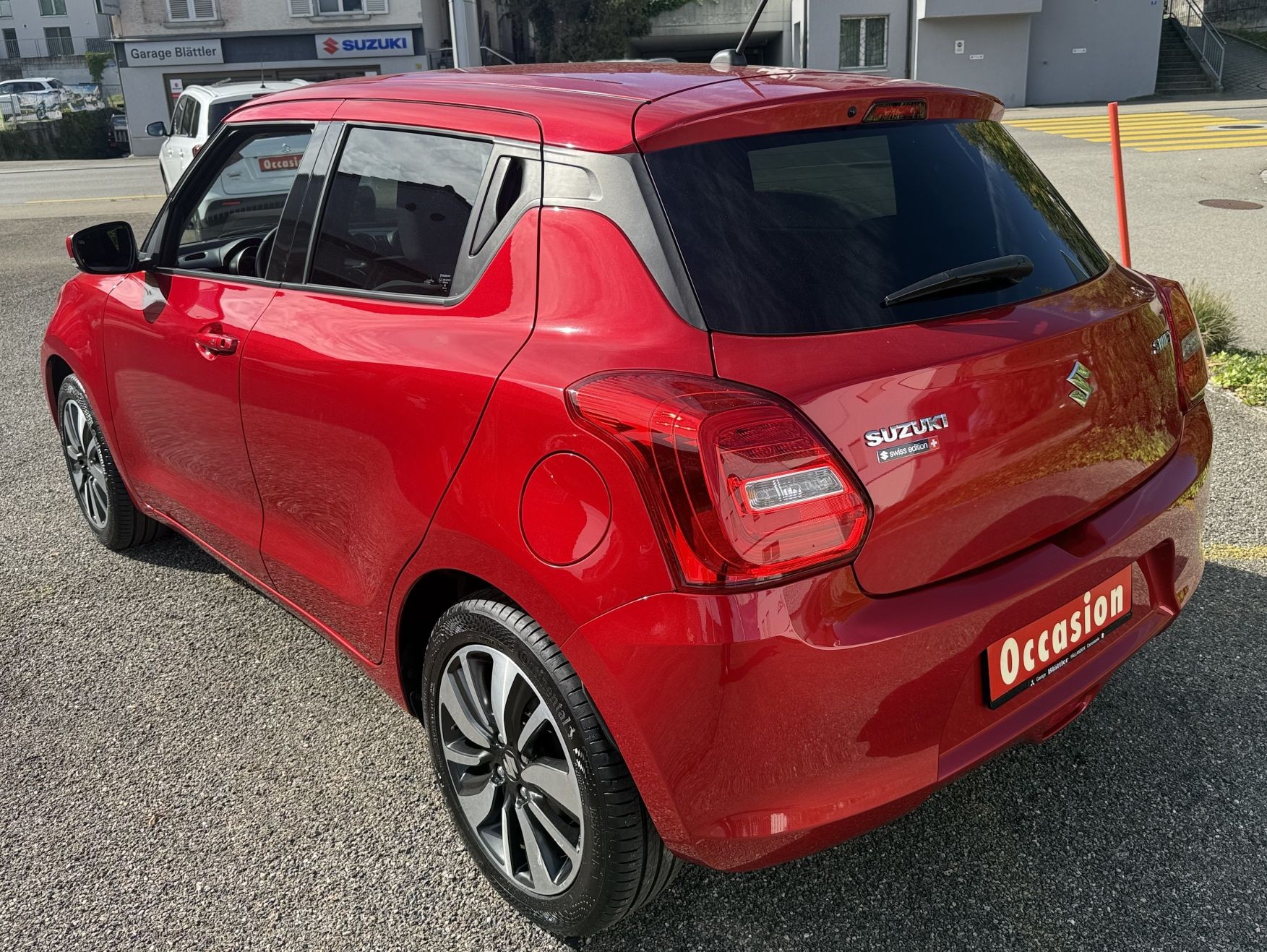 SUZUKI Swift 1.0 T Compact Top-image-2
