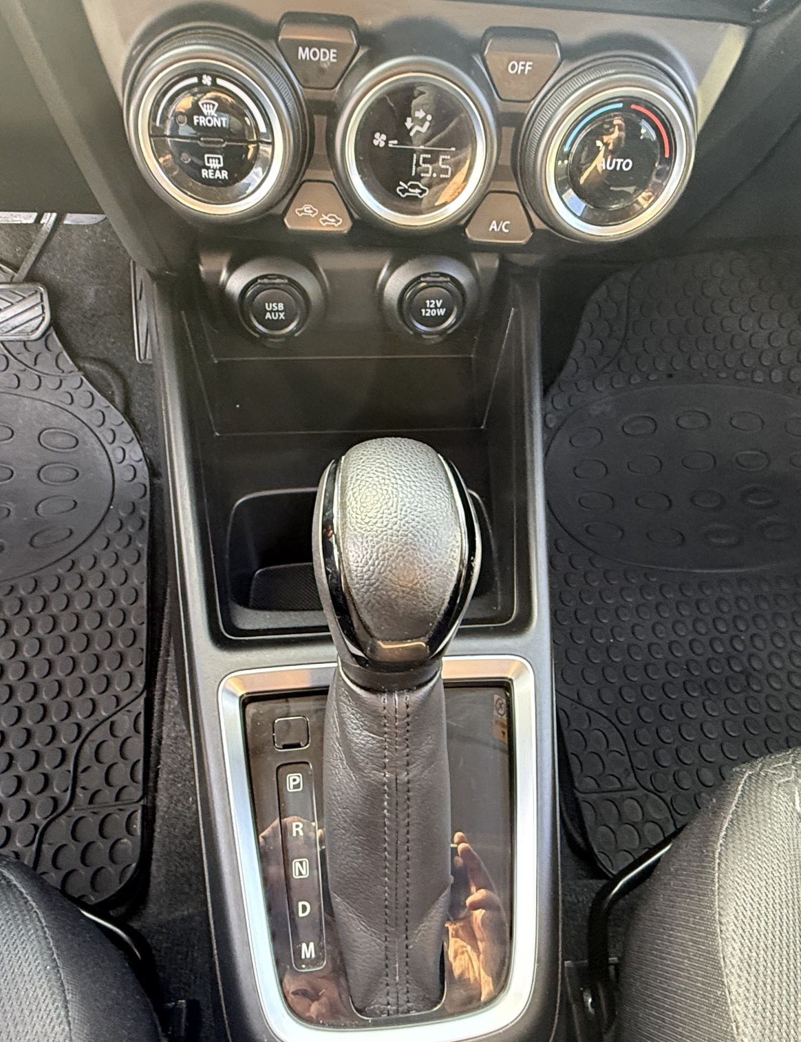 SUZUKI Swift 1.0 T Compact Top-image-9