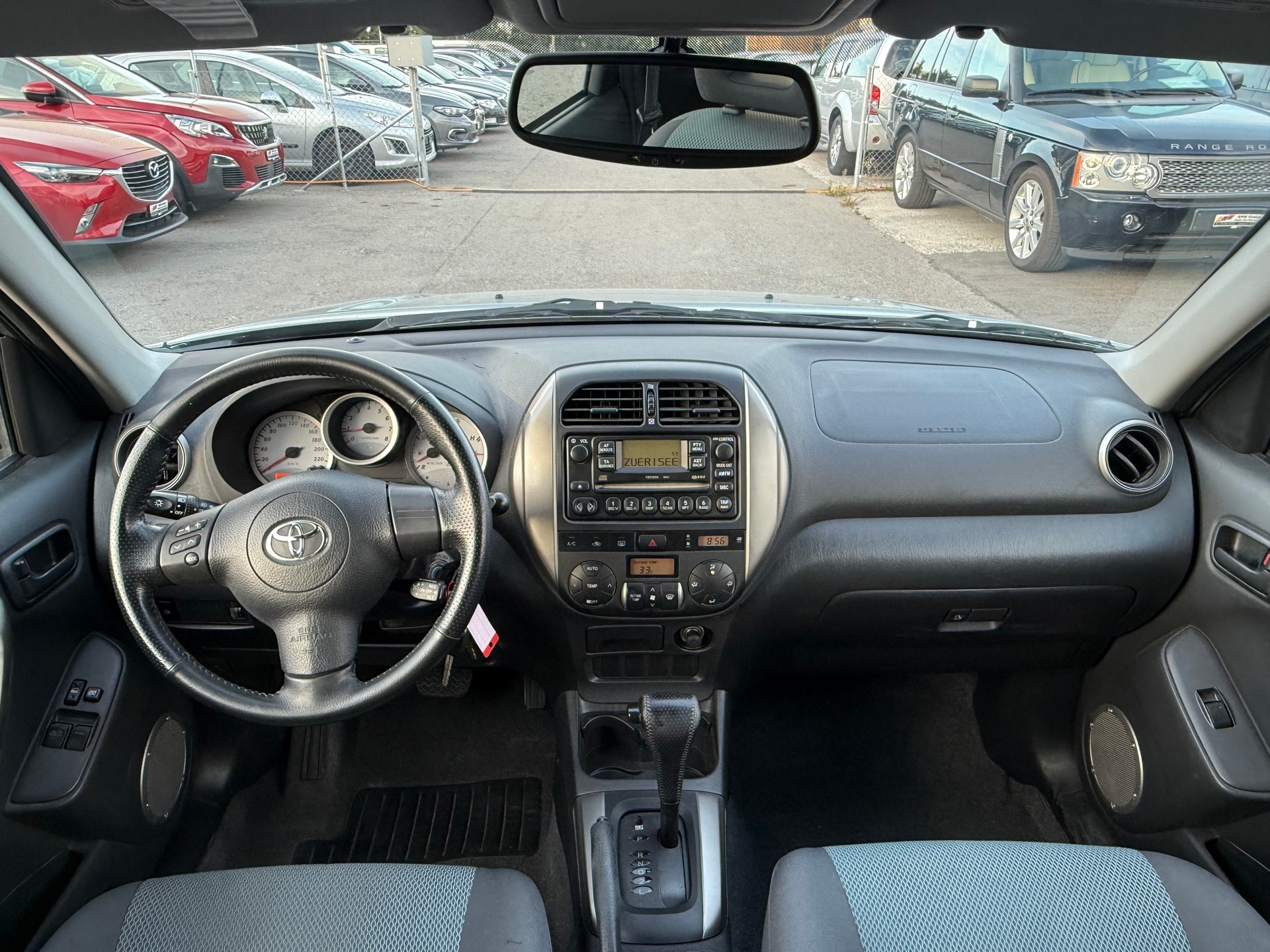 TOYOTA RAV-4 2.0 16V Linea Sol Automatik / Frisch ab MFK / 1.Hand / Facelift / TOP ZUSTAND-image-8