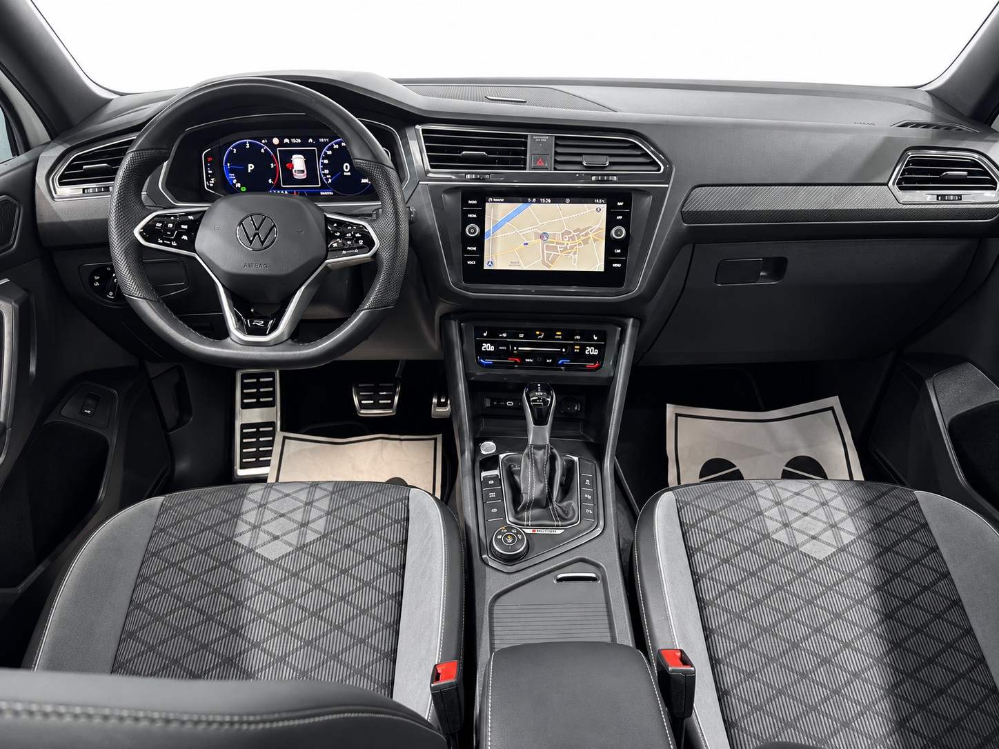 VW Tiguan Allspace 2.0 TDI SCR R-Line 4Motion DSG * 7-Plätzer * Anhängerkupplung * Panorama-Glasdach *-image-7