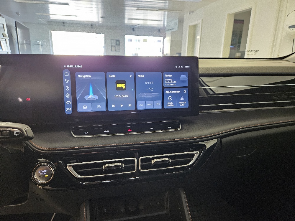 MG HS 1.5 T HEV Luxury-image-9