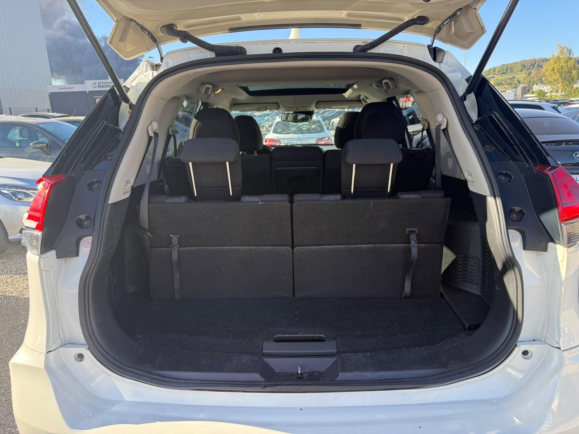 NISSAN X-Trail 2.0 dCi Acenta 4x4-image-5
