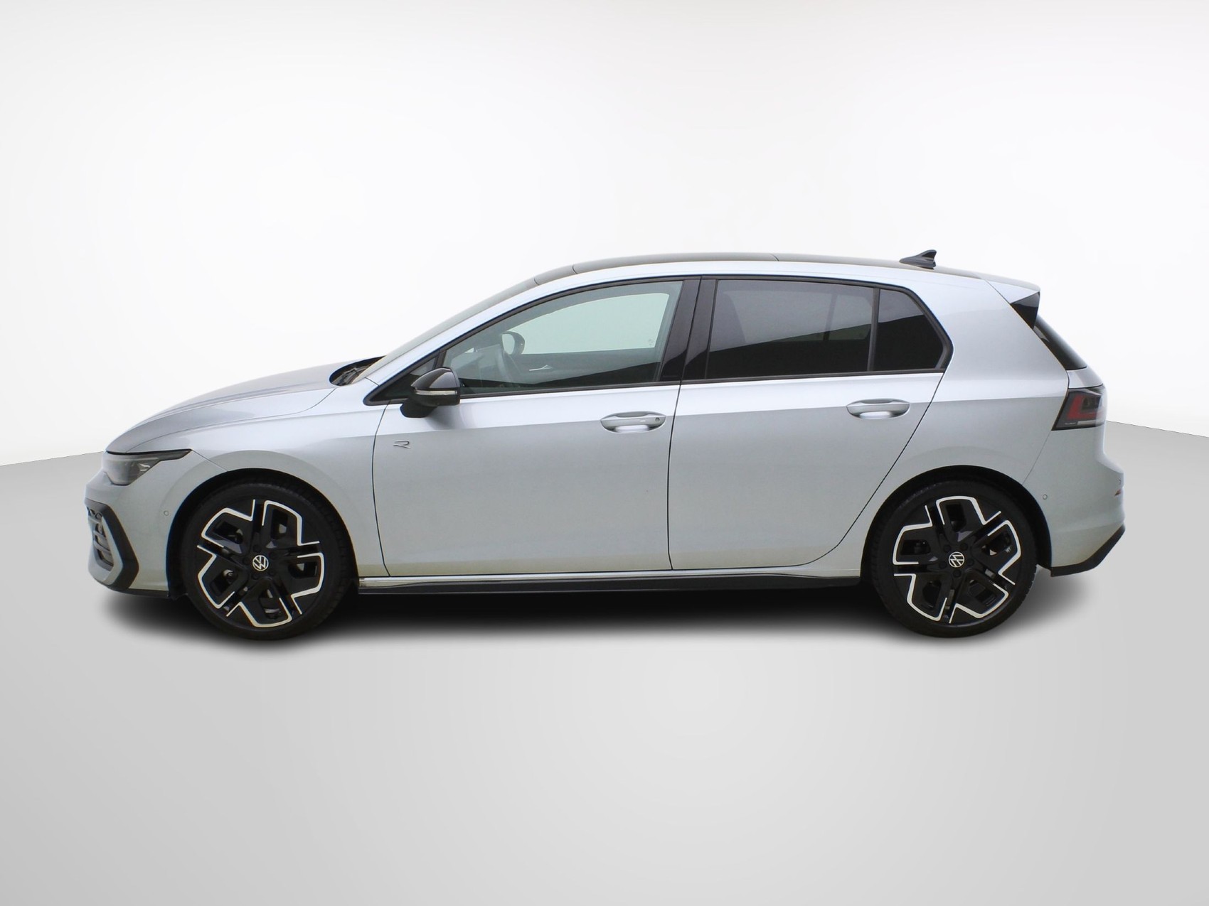 VW Golf 8.5 2.0 TSI DSG R-Line Black Style 4Motion **VW Werksgarantie bis 12/2030**-image-2
