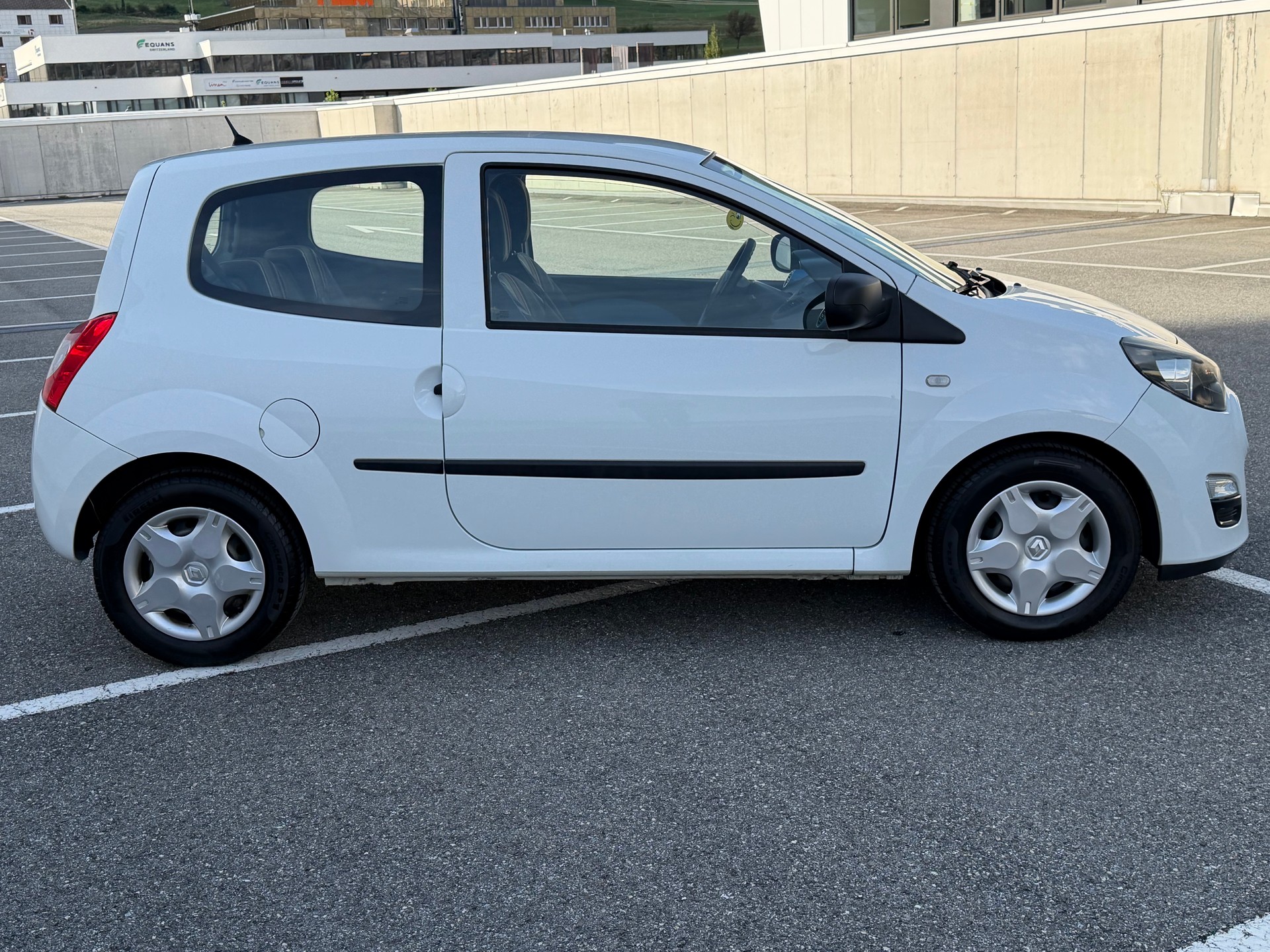 RENAULT Twingo 1.2 16V Expression-image-5