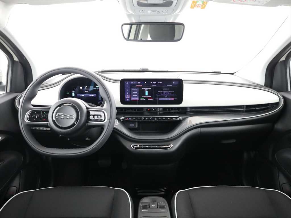 FIAT 500 electric 87 kW Swiss Edition-image-6