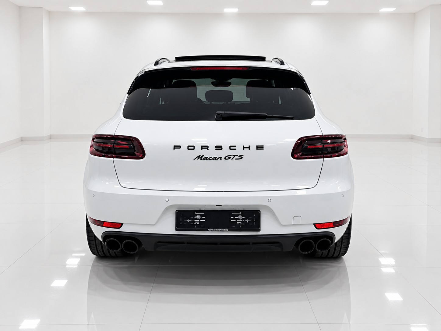 PORSCHE Macan GTS PDK-image-1
