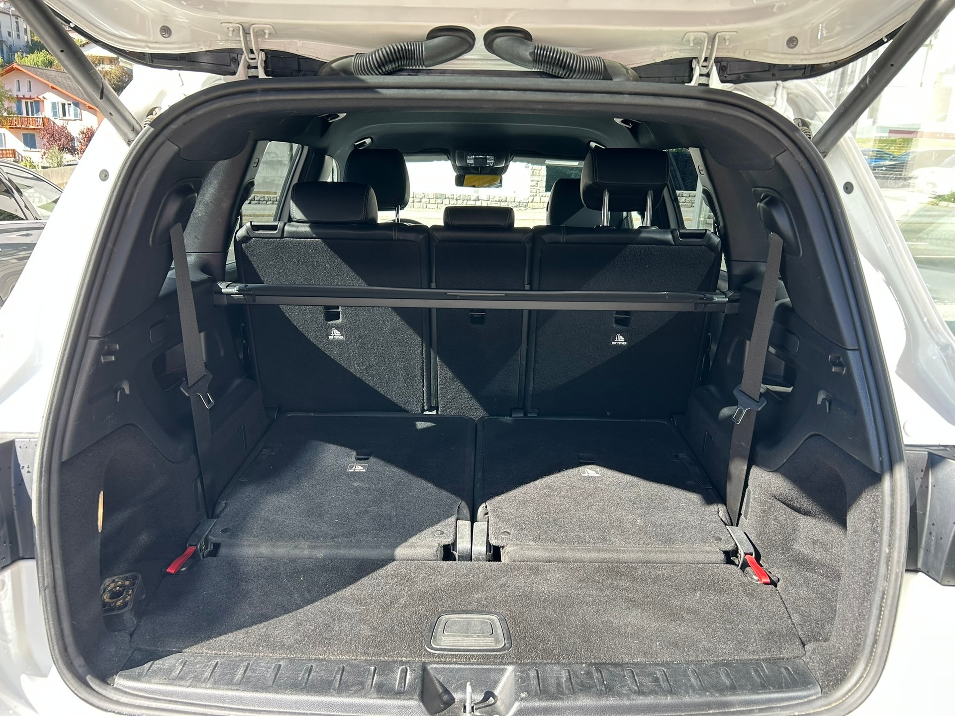 MERCEDES-BENZ EQB 350 4Matic 7 Places-image-10