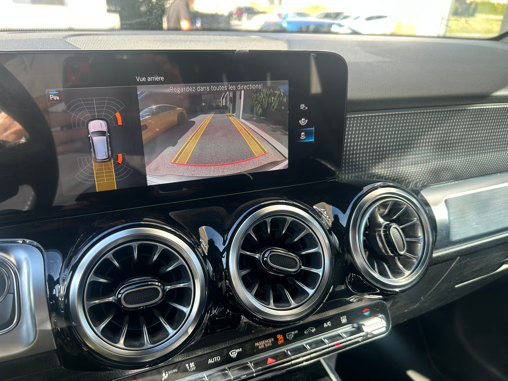 MERCEDES-BENZ EQB 350 4Matic 7 Places-image-14