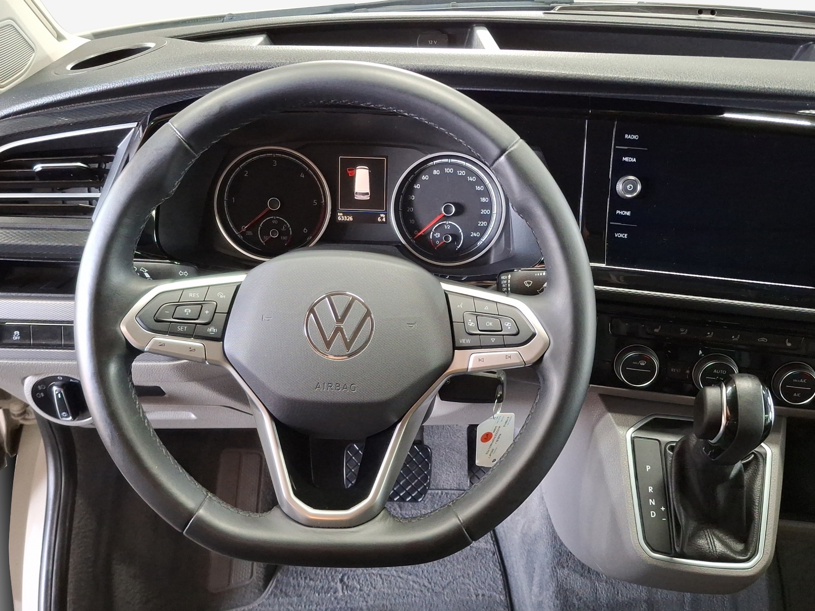 VW T6.1 California 2.0 TDI Ocean Liberty DSG-image-9
