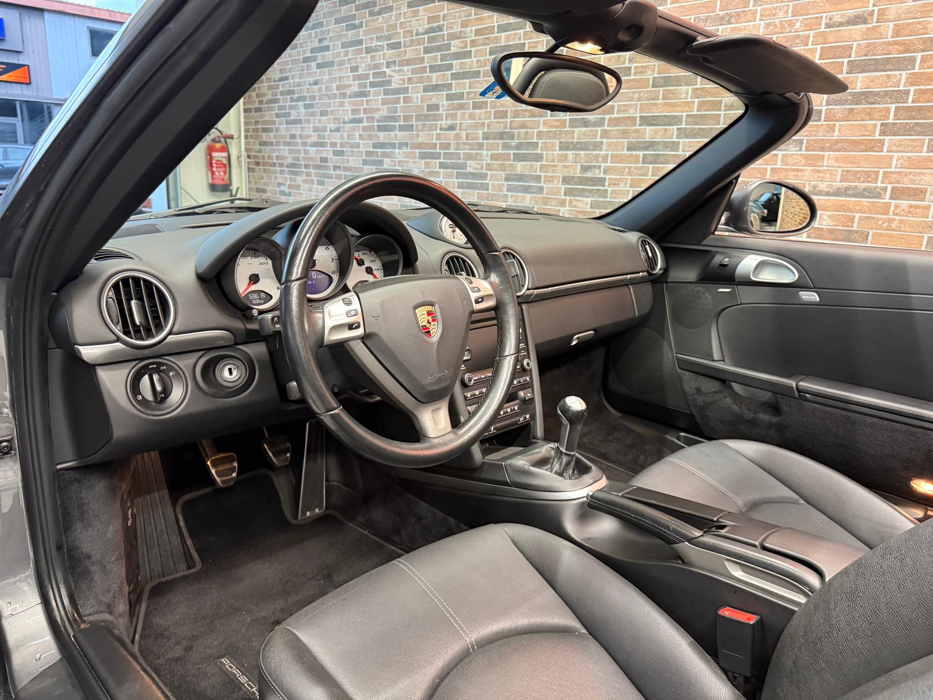 PORSCHE Boxster S 3.4-image-9